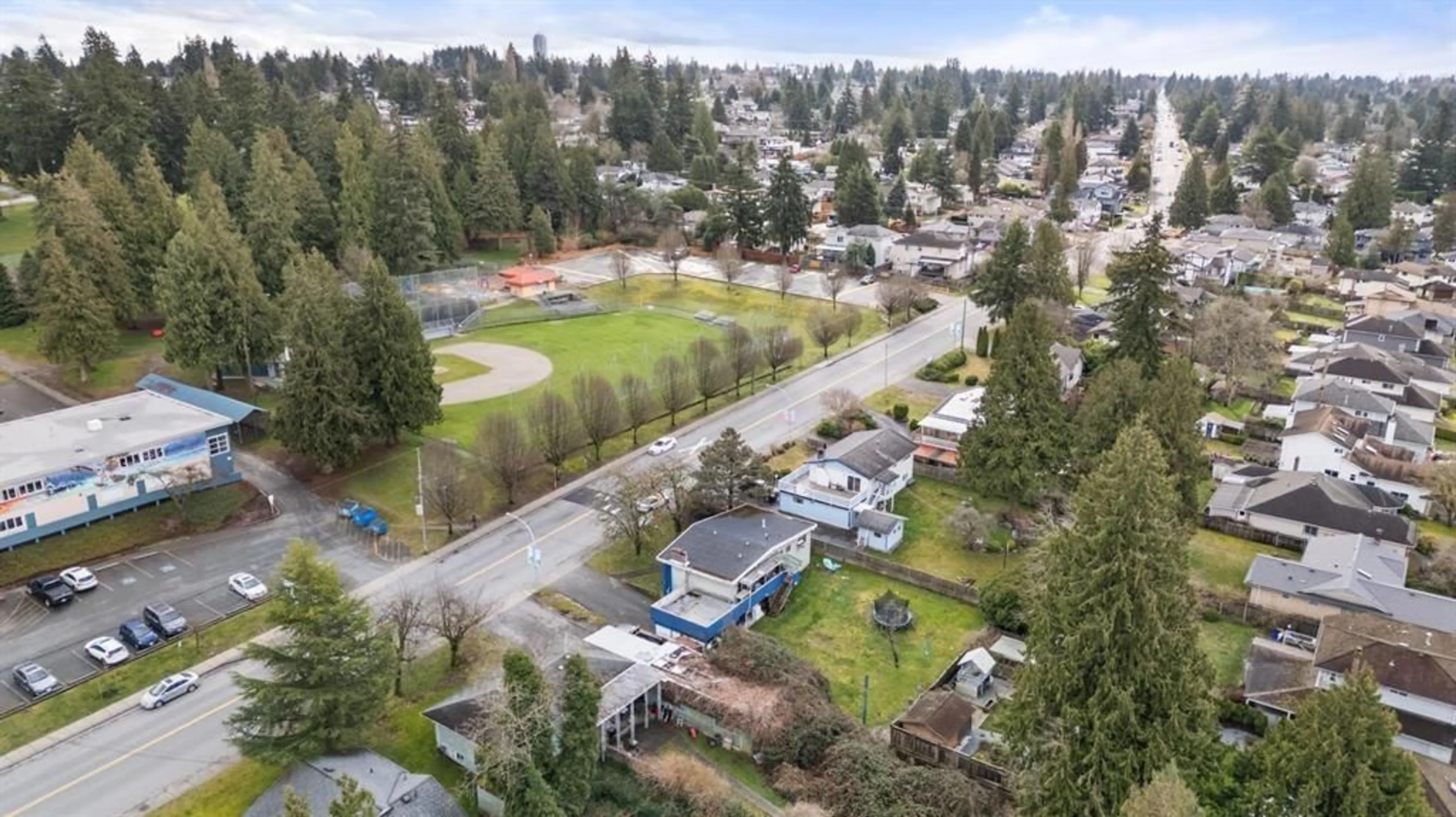 A pic from outside/outdoor area/front of a property/back of a property/a pic from drone, mountain view for 9185 112 STREET, Delta British Columbia V4C4X7
