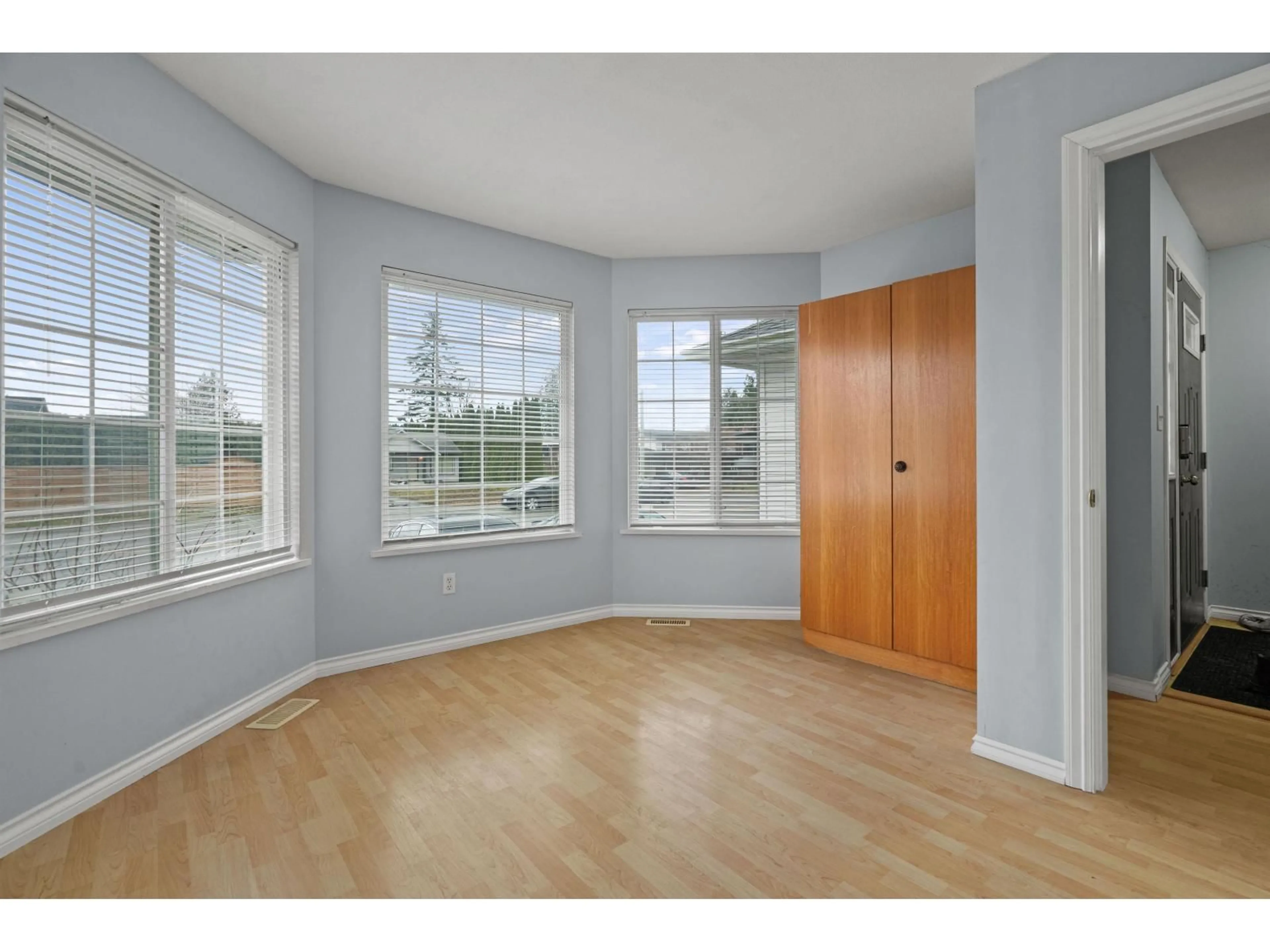 A pic of a room for 45812 THOMAS ROAD, Chilliwack British Columbia V2R3W9