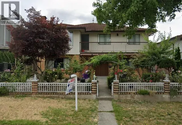 4421 PARKER STREET, Burnaby