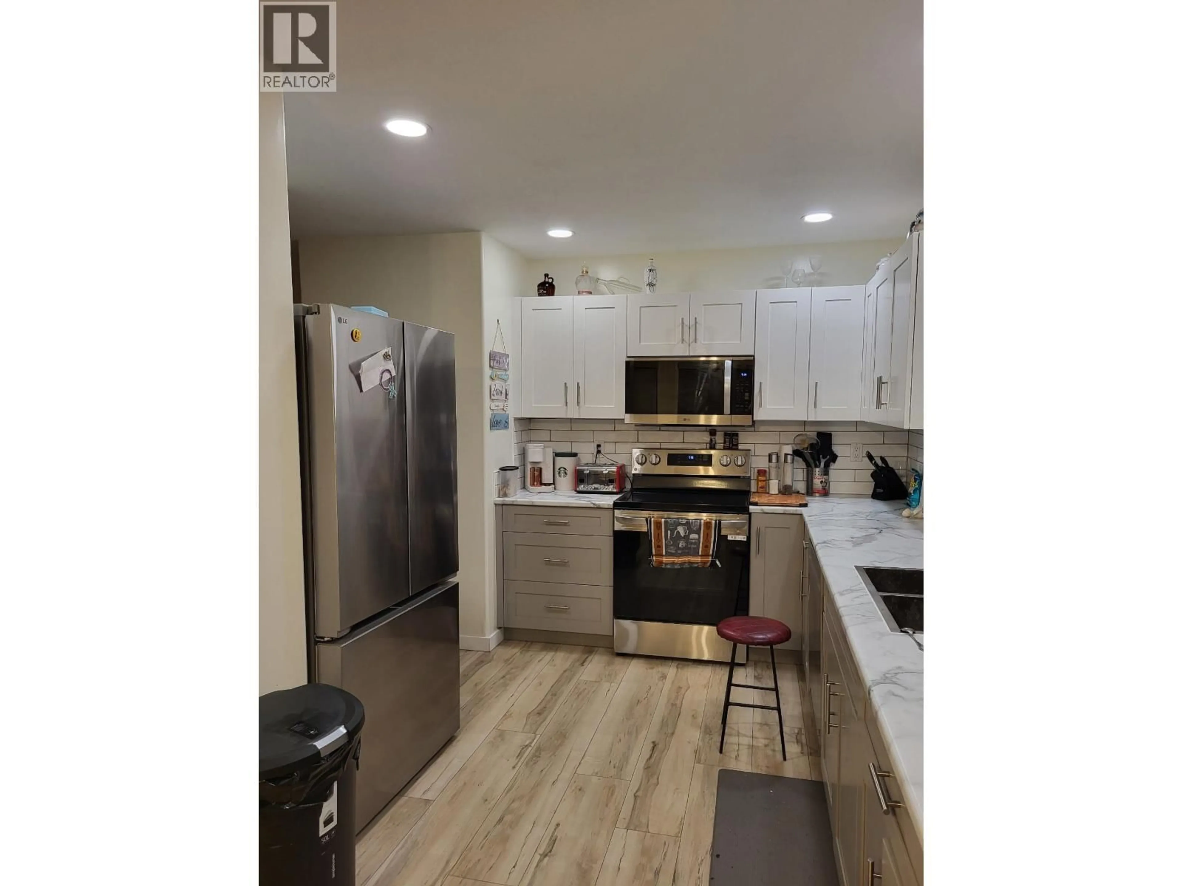 Open concept kitchen, unknown for 39 - 500 WOTZKE DRIVE, Williams Lake British Columbia V2G4S9