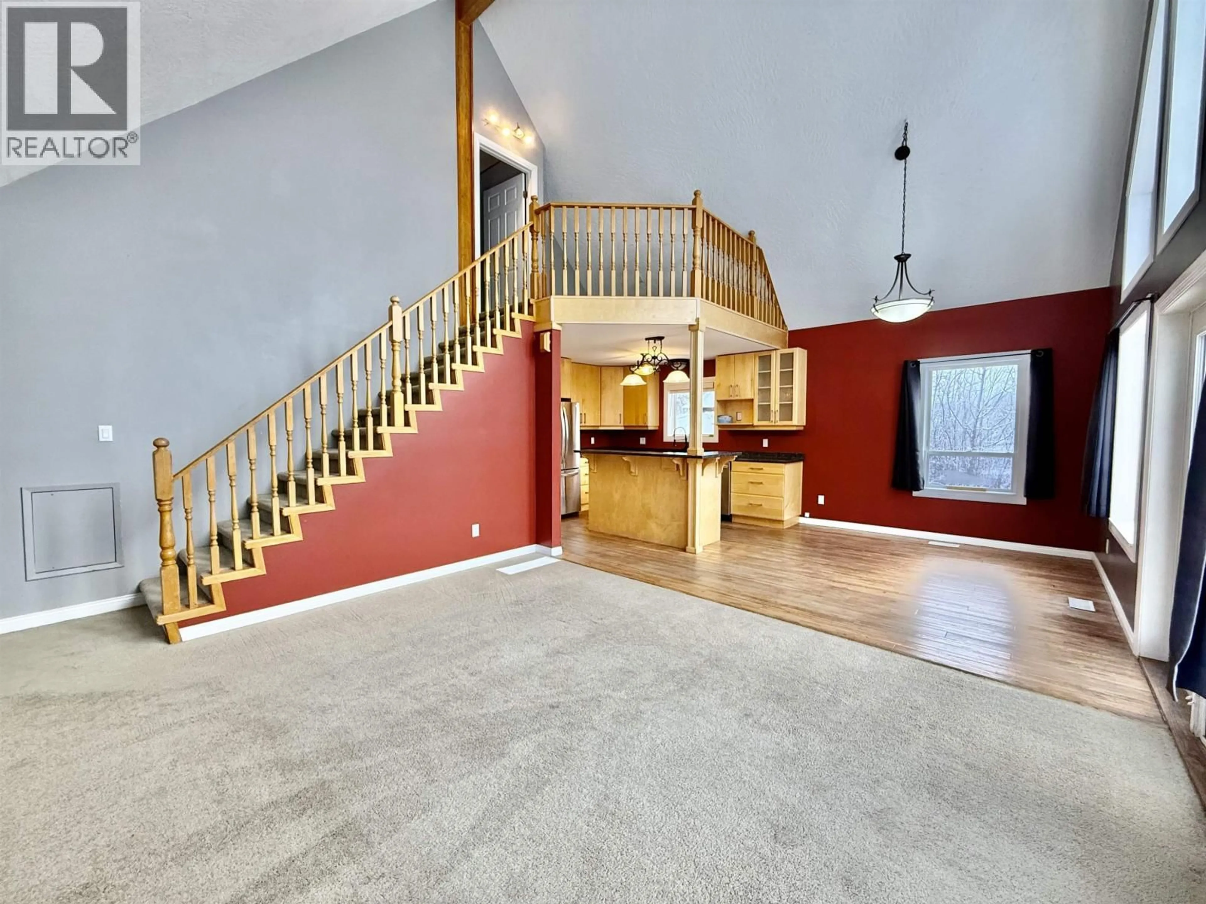 Indoor foyer for 4787 RODNEY ROAD, Smithers British Columbia V0J2N5