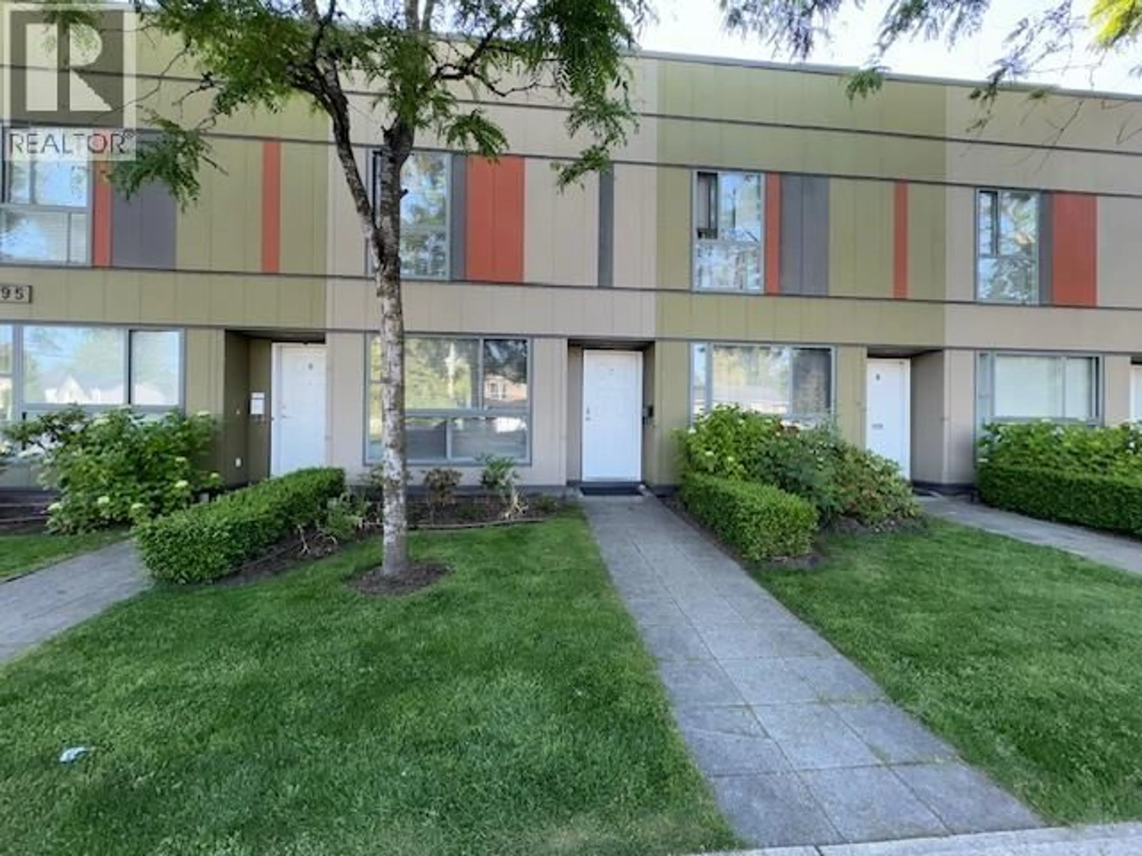 Unknown for 7 - 12095 228 STREET, Maple Ridge British Columbia V2X6M2