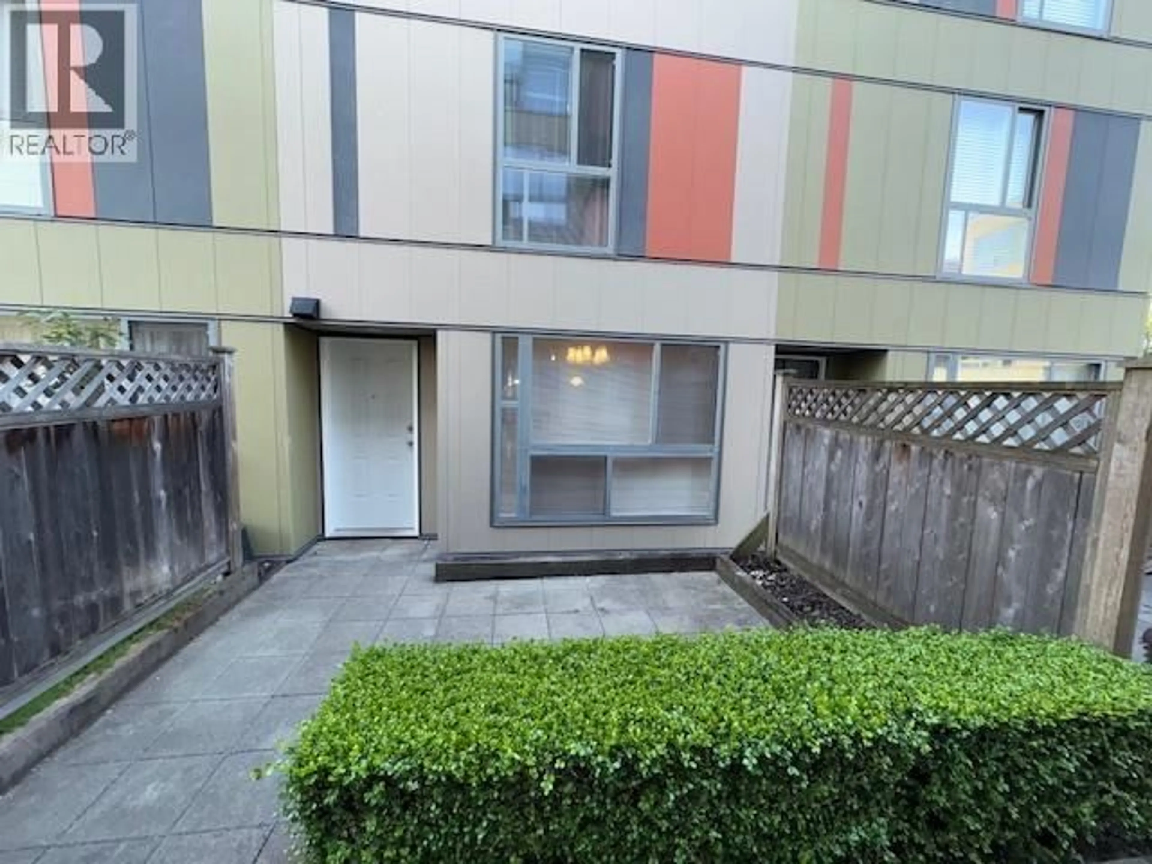 A pic from outside/outdoor area/front of a property/back of a property/a pic from drone, street for 7 - 12095 228 STREET, Maple Ridge British Columbia V2X6M2