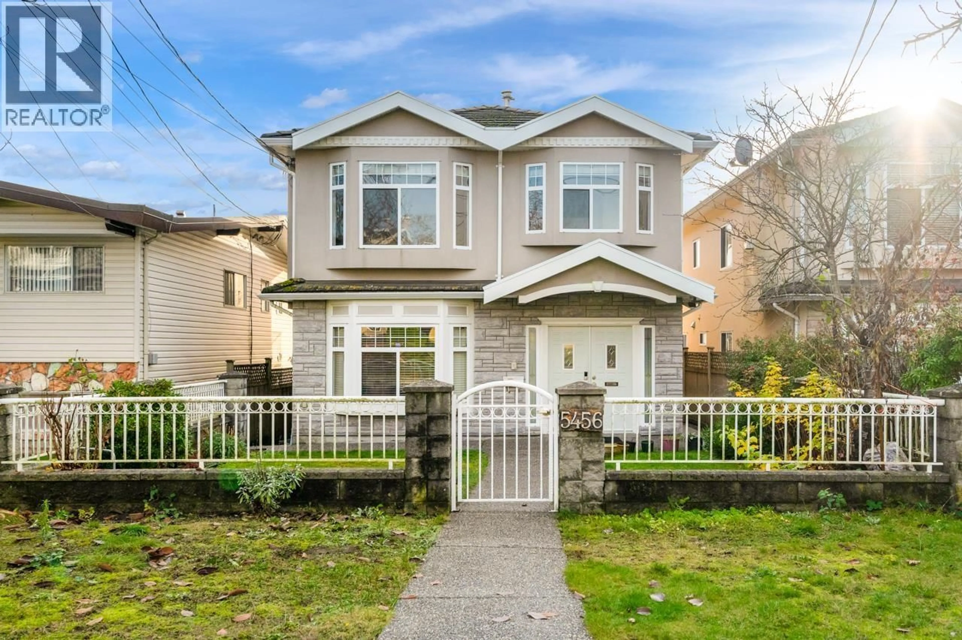 Home with vinyl exterior material, street for 5456 NEVILLE STREET, Burnaby British Columbia V5J2H7