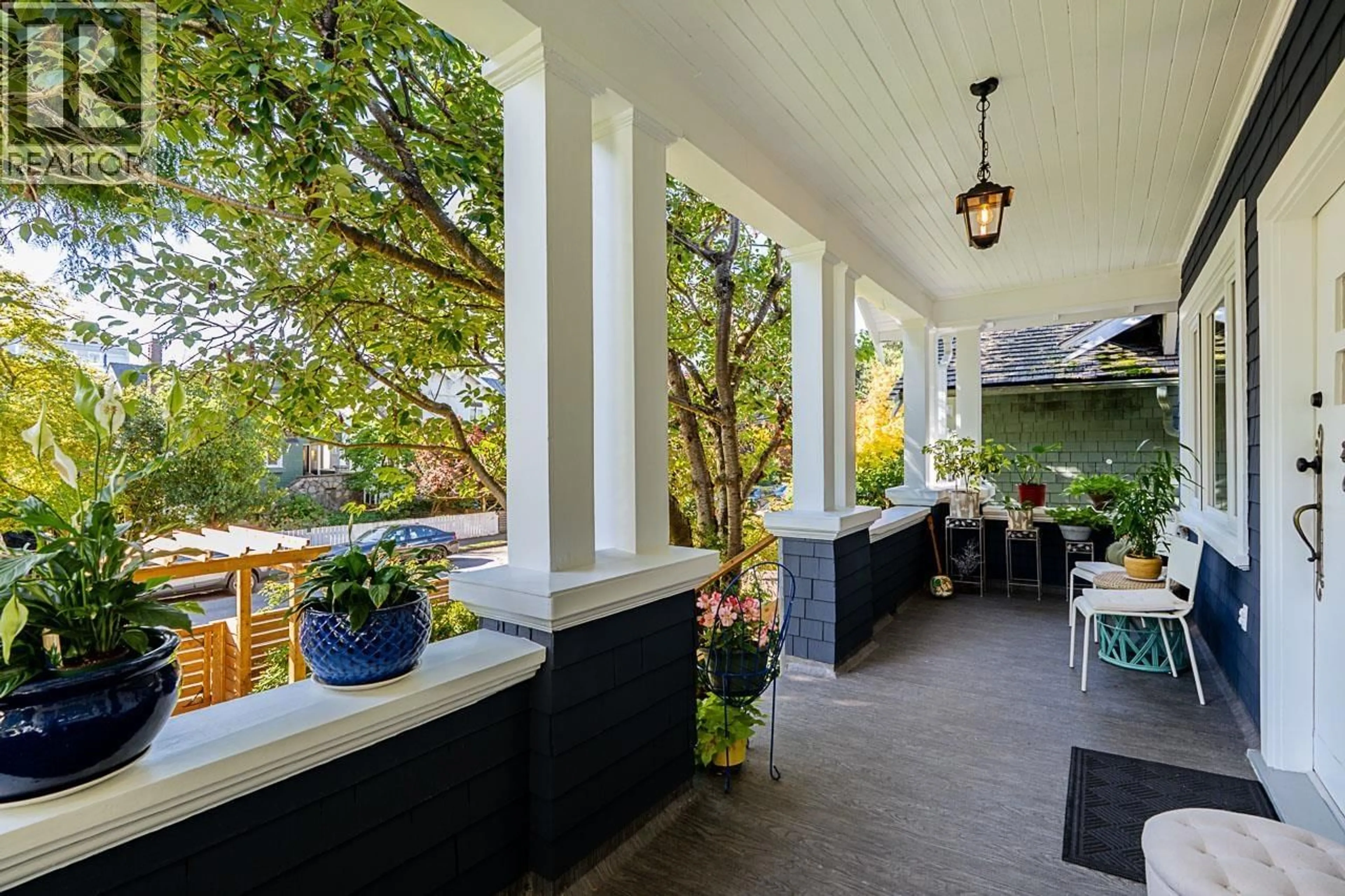 Patio, street for 3343 3RD AVENUE, Vancouver British Columbia V6R1L3