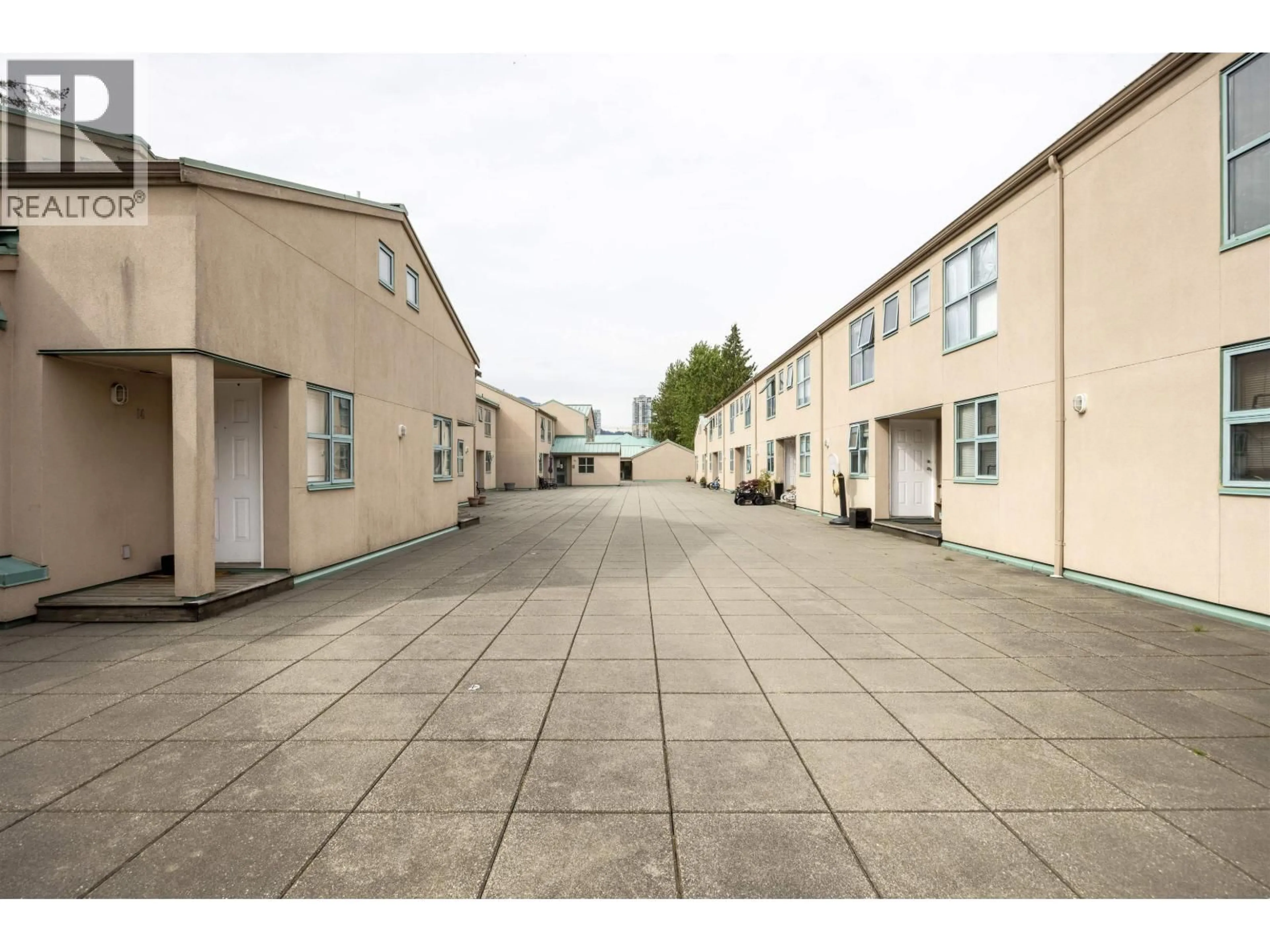 Patio, street for 10 - 3200 WESTWOOD STREET, Port Coquitlam British Columbia V3C6C7