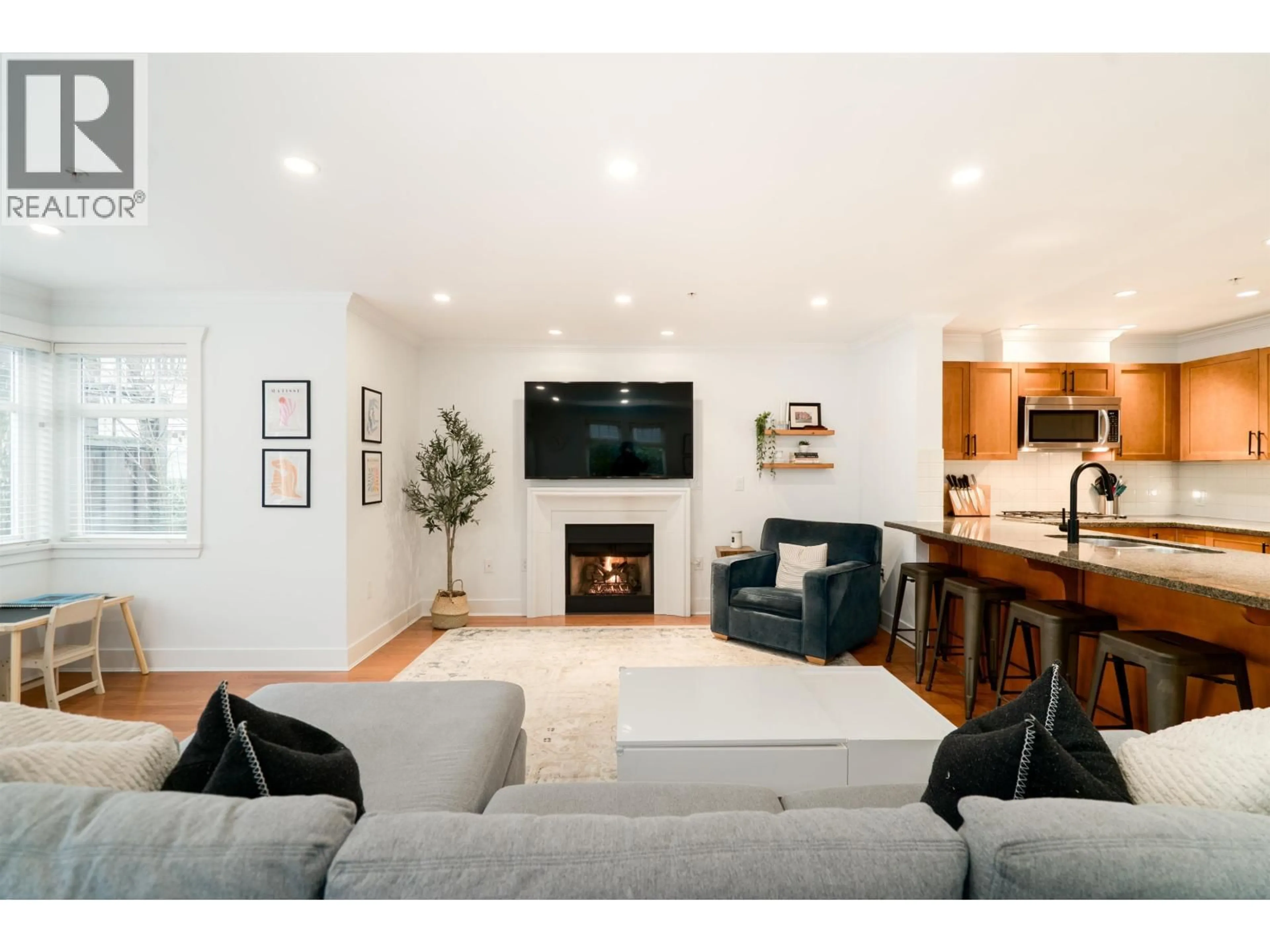 Living room with furniture, unknown for 2460 SASAMAT STREET, Vancouver British Columbia V6R4S8