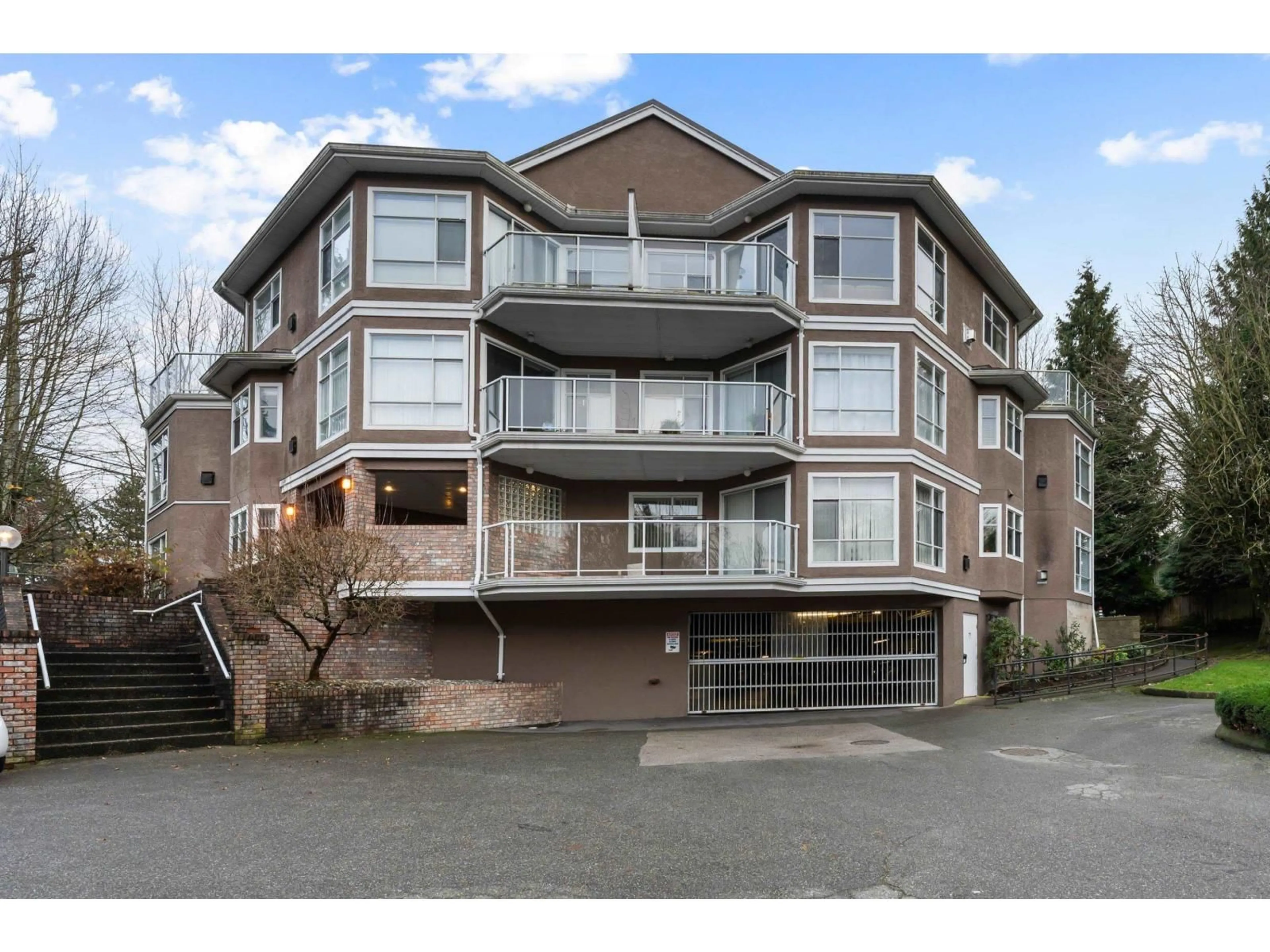 A pic from outside/outdoor area/front of a property/back of a property/a pic from drone, unknown for 104 - 6866 NICHOLSON ROAD, Delta British Columbia V4E3M6