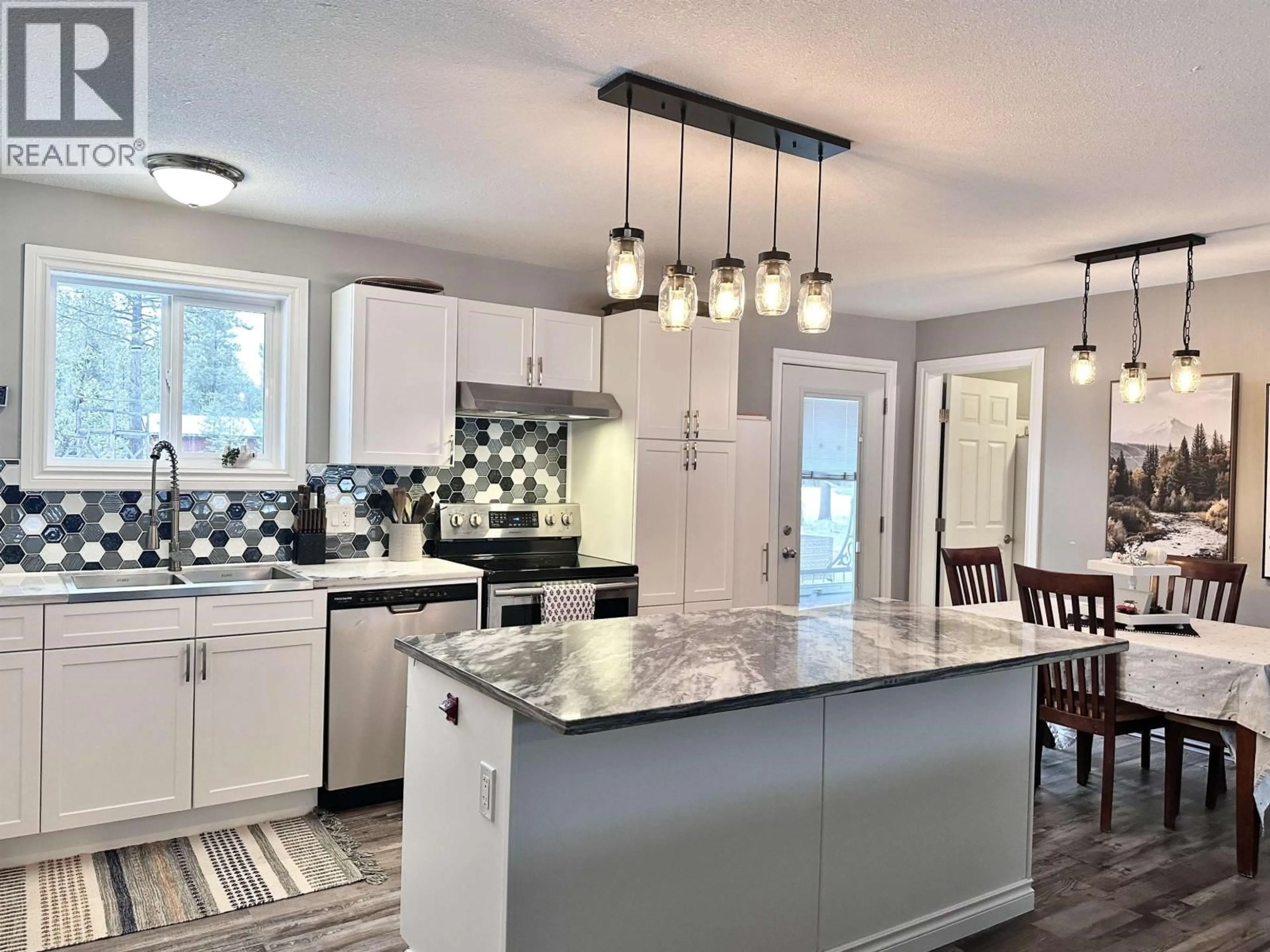 Open concept kitchen, ceramic/tile floor for 2725 TAMARACK ROAD, Valemount British Columbia V0E2Z0