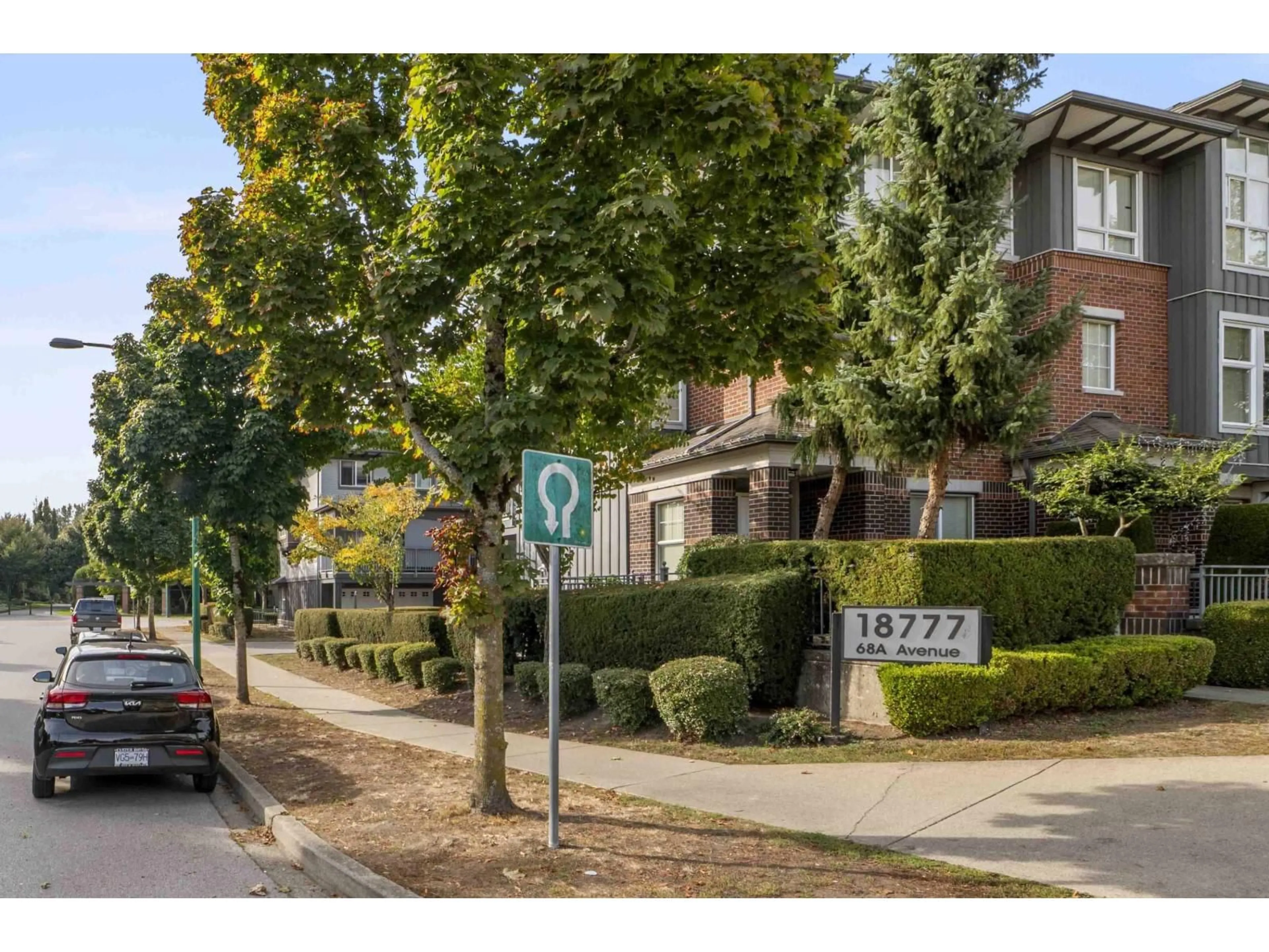 Unknown for 102 - 18777 68A AVENUE, Surrey British Columbia V4N0Z7