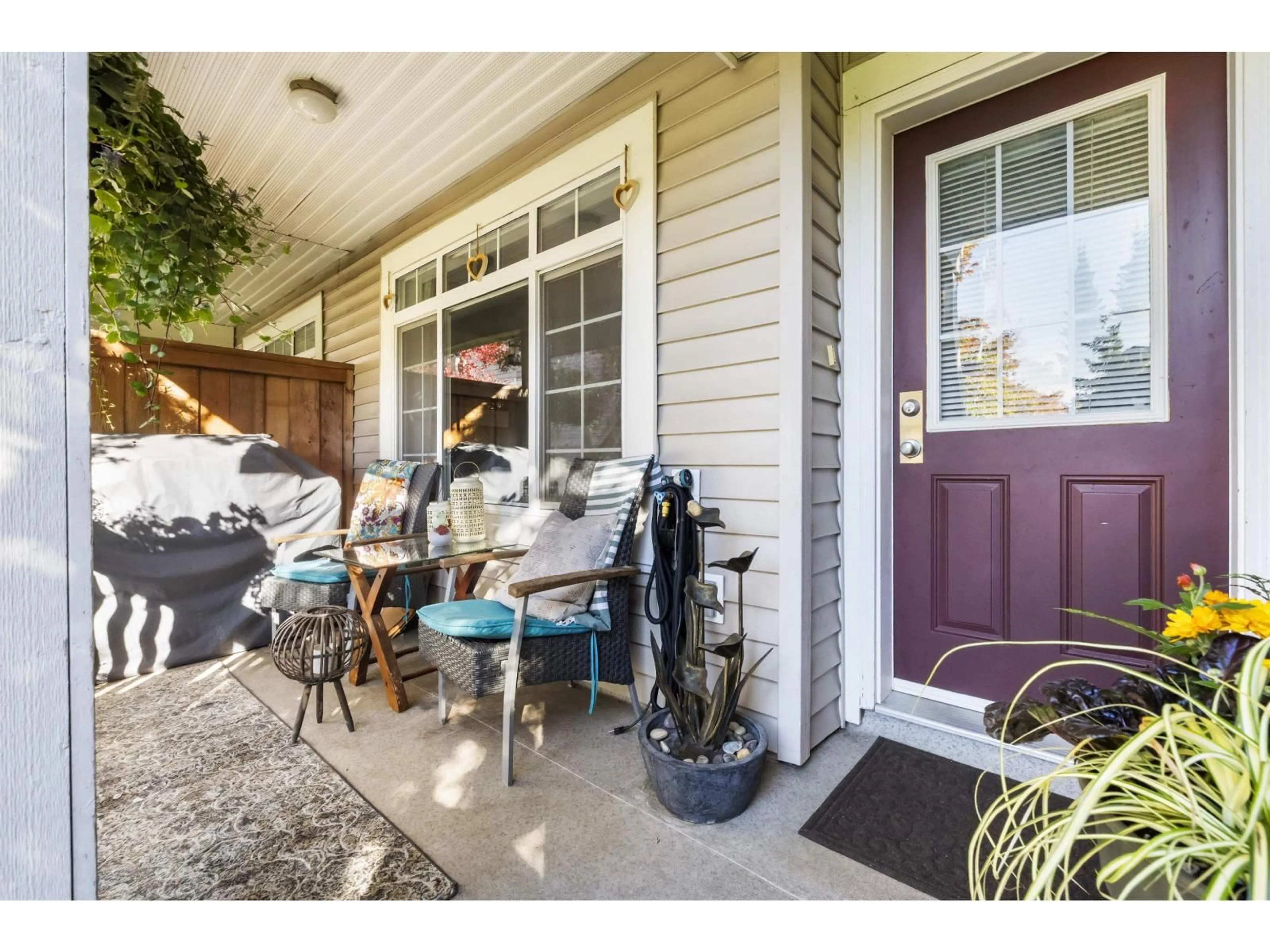 Unknown for 30 - 6852 193 STREET, Surrey British Columbia V4N0C8