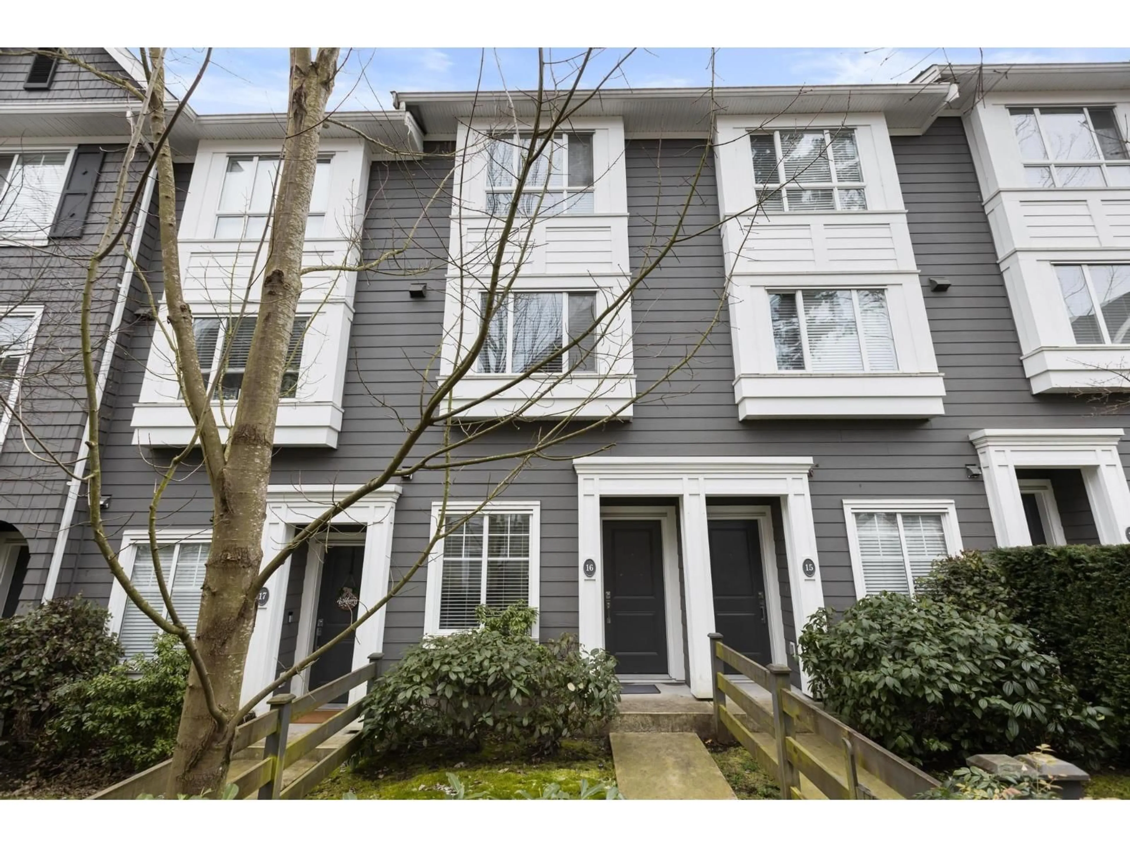 Unknown for 16 - 14955 60 AVENUE, Surrey British Columbia V3S1R8