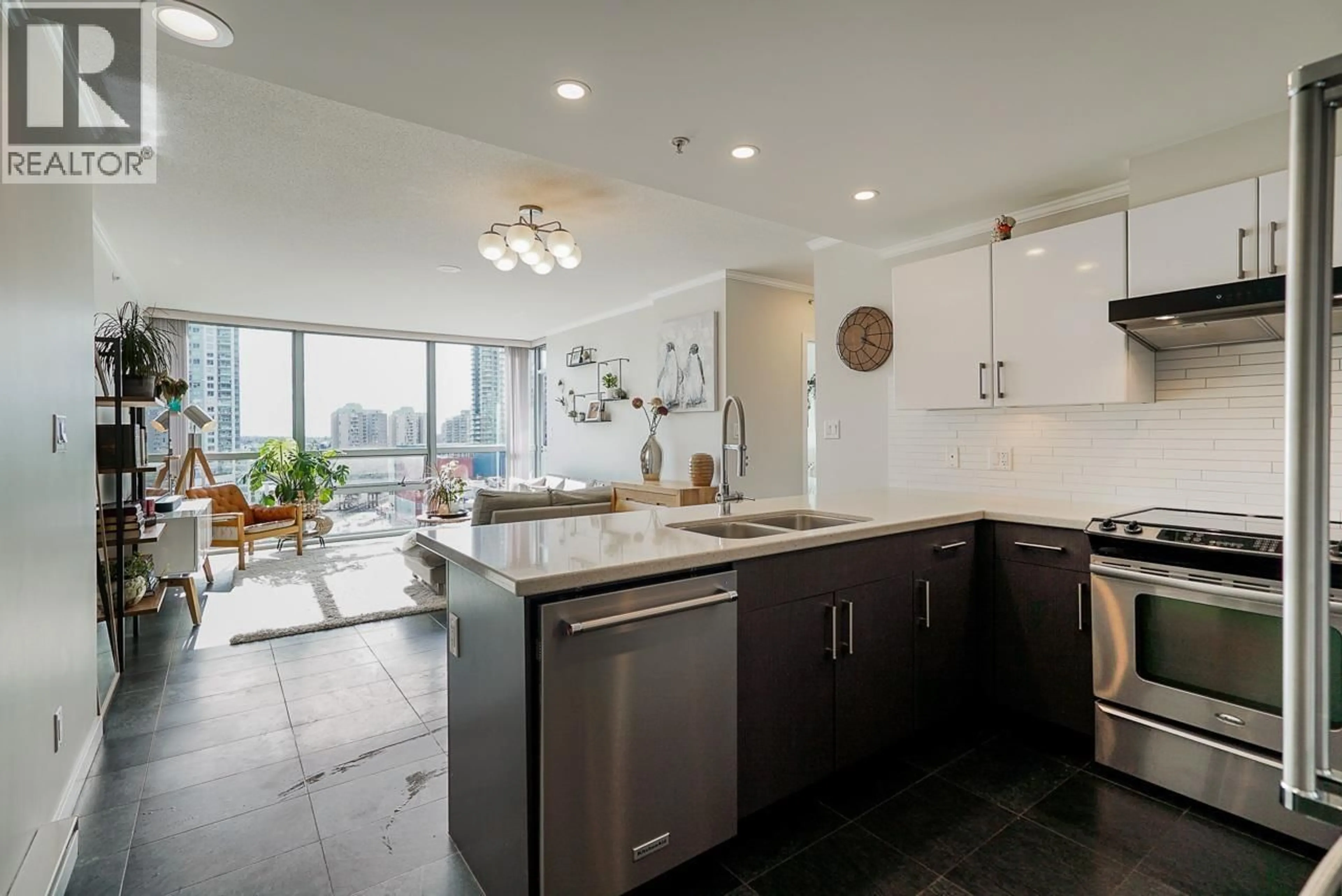 Open concept kitchen, ceramic/tile floor for 1102 - 14 BEGBIE STREET, New Westminster British Columbia V3M0C4