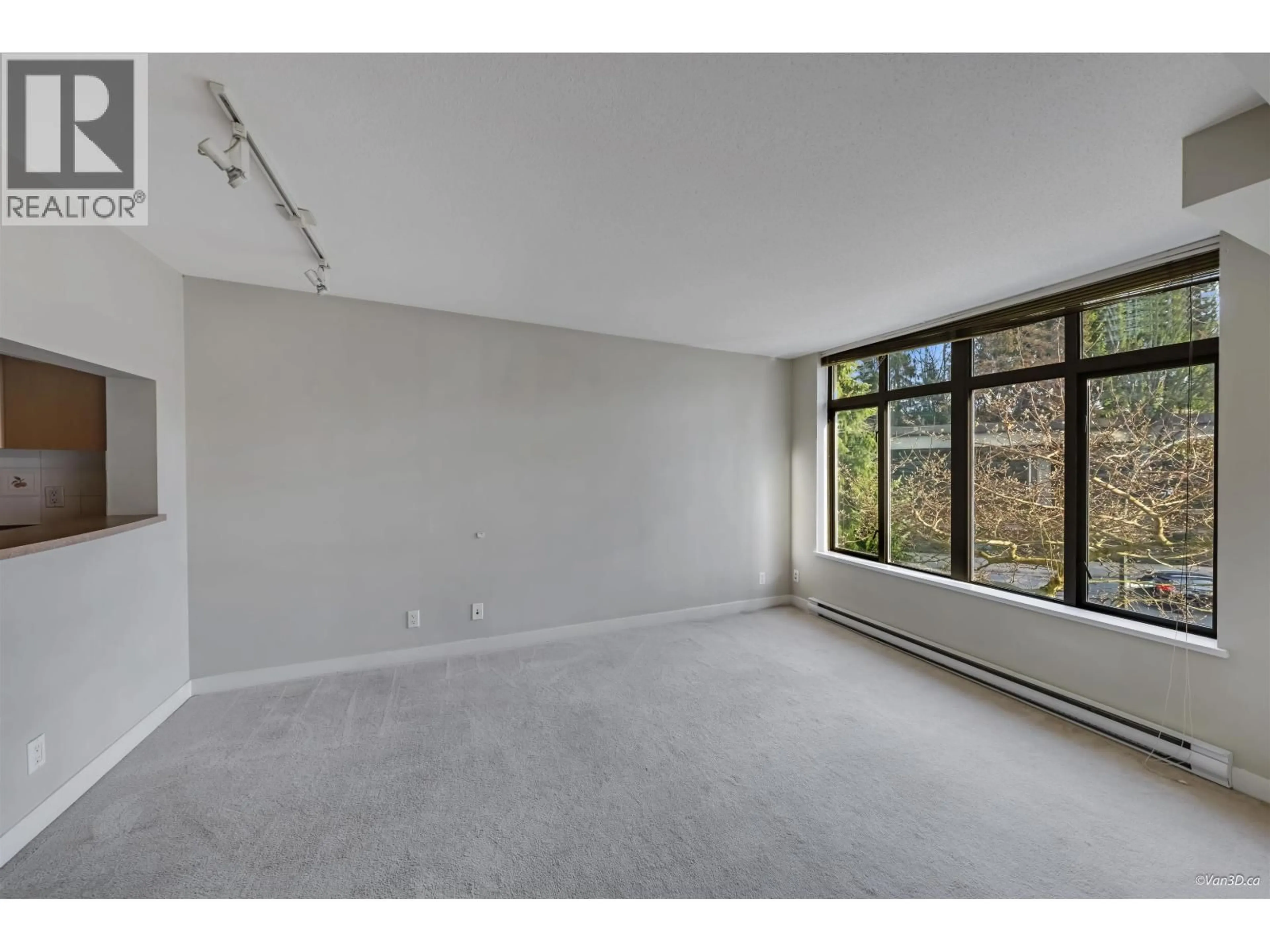 A pic of a room for 312 - 3660 VANNESS AVENUE, Vancouver British Columbia V5R6H8