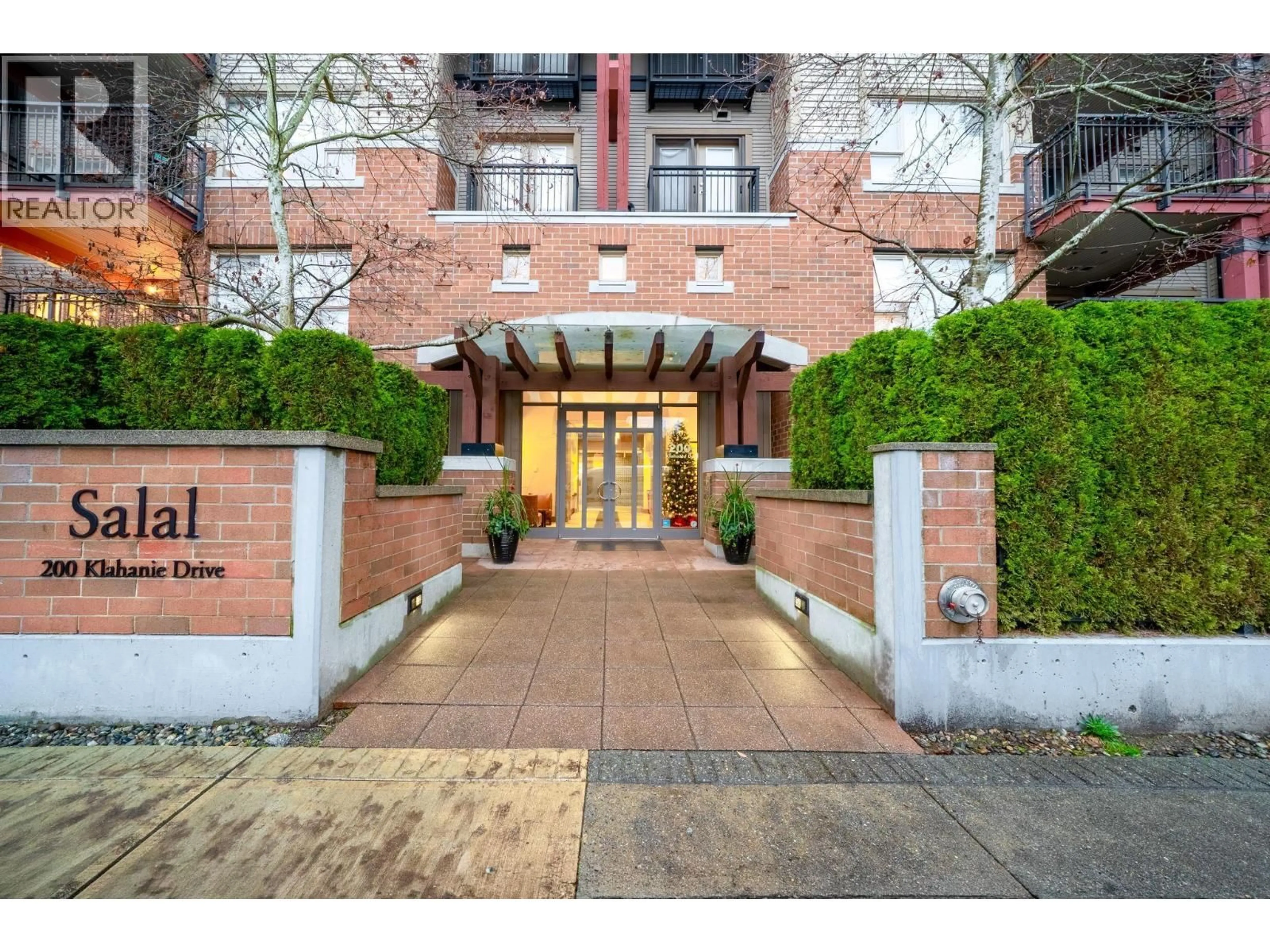 Indoor foyer for 208 - 200 KLAHANIE DRIVE, Port Moody British Columbia V3H5K7