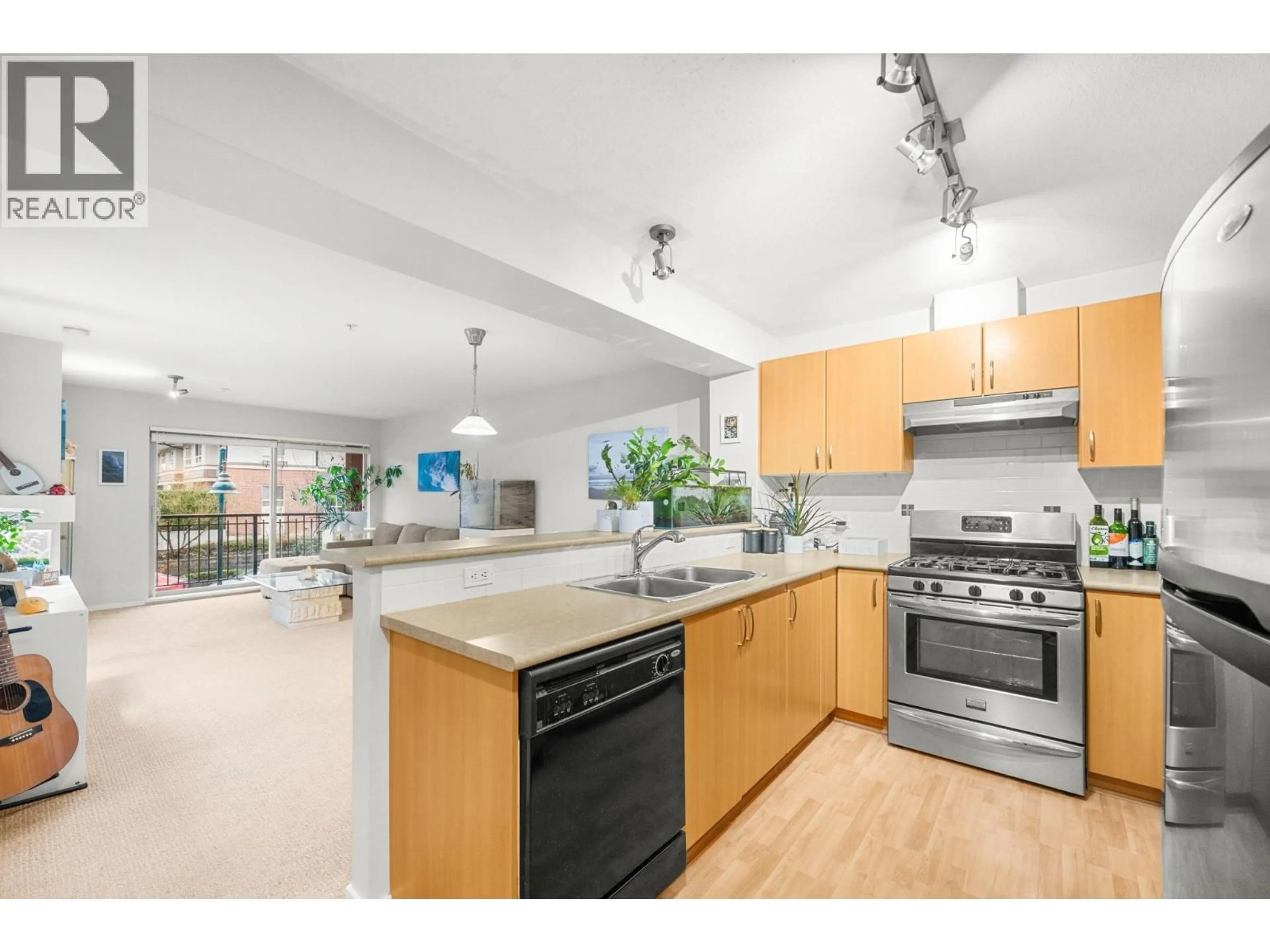 Open concept kitchen, unknown for 208 - 200 KLAHANIE DRIVE, Port Moody British Columbia V3H5K7