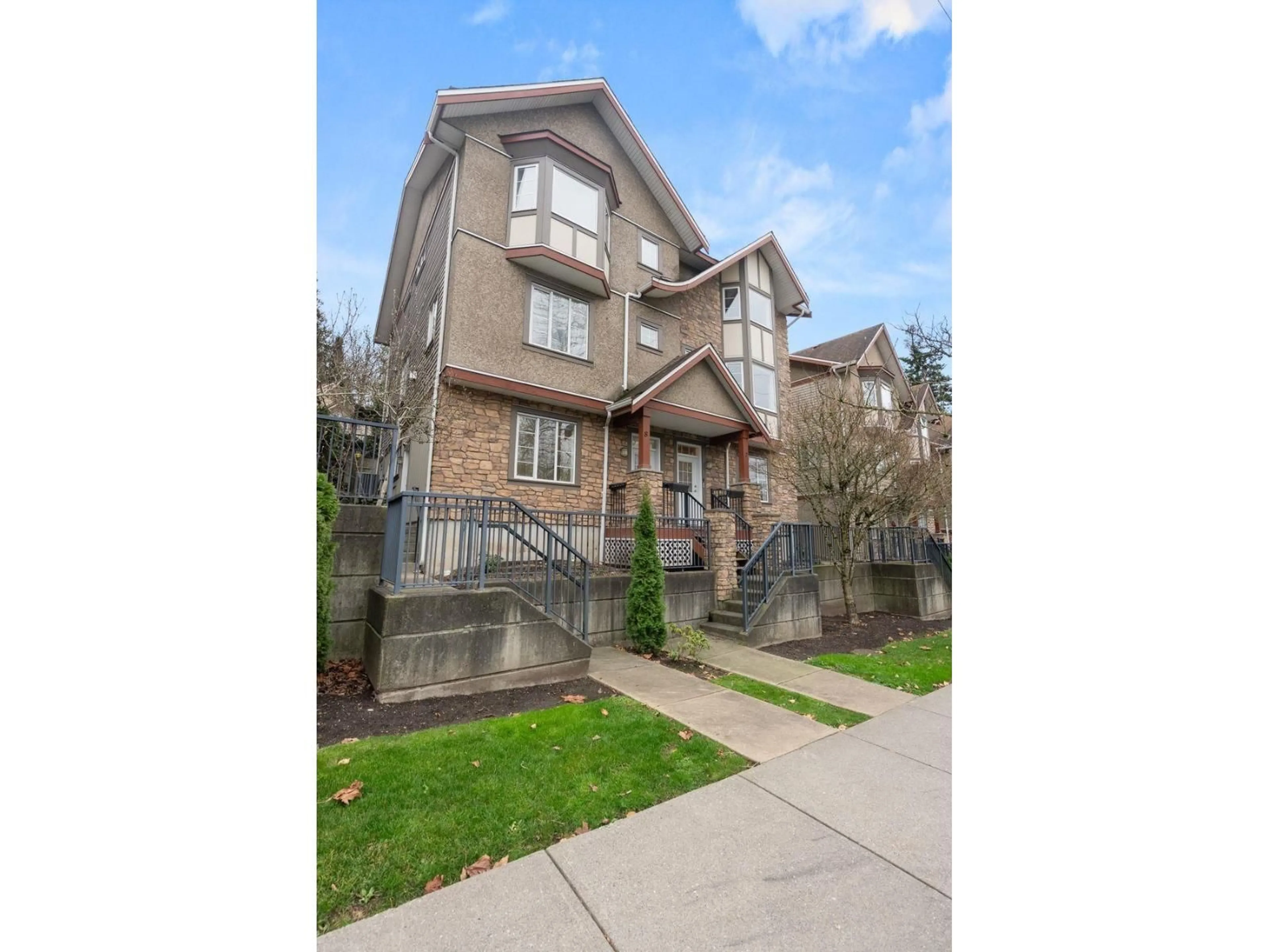 Unknown for 8 - 35626 MCKEE ROAD, Abbotsford British Columbia V3G2L6