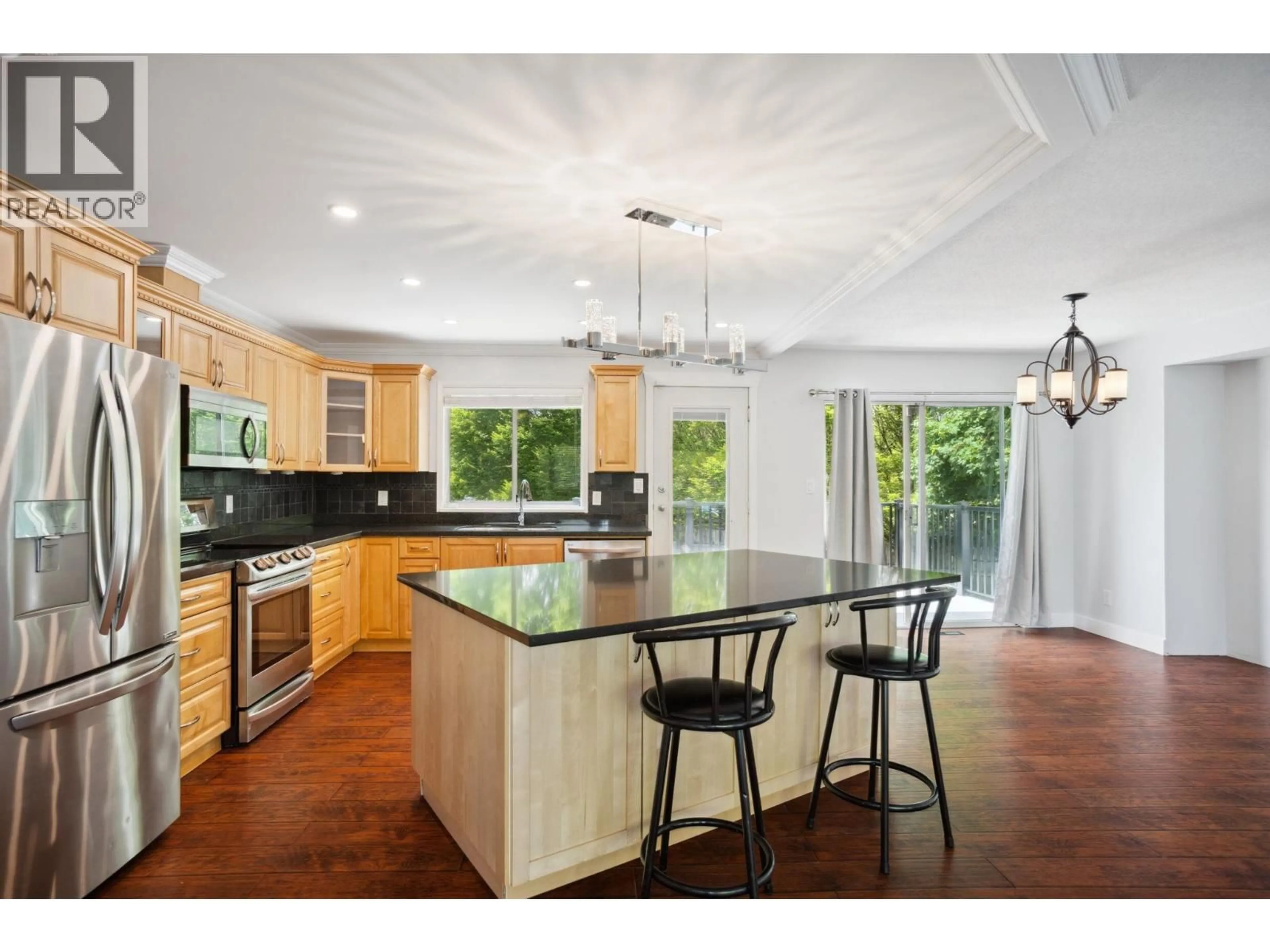 Open concept kitchen, unknown for 11943 249 STREET, Maple Ridge British Columbia V4R1Z4