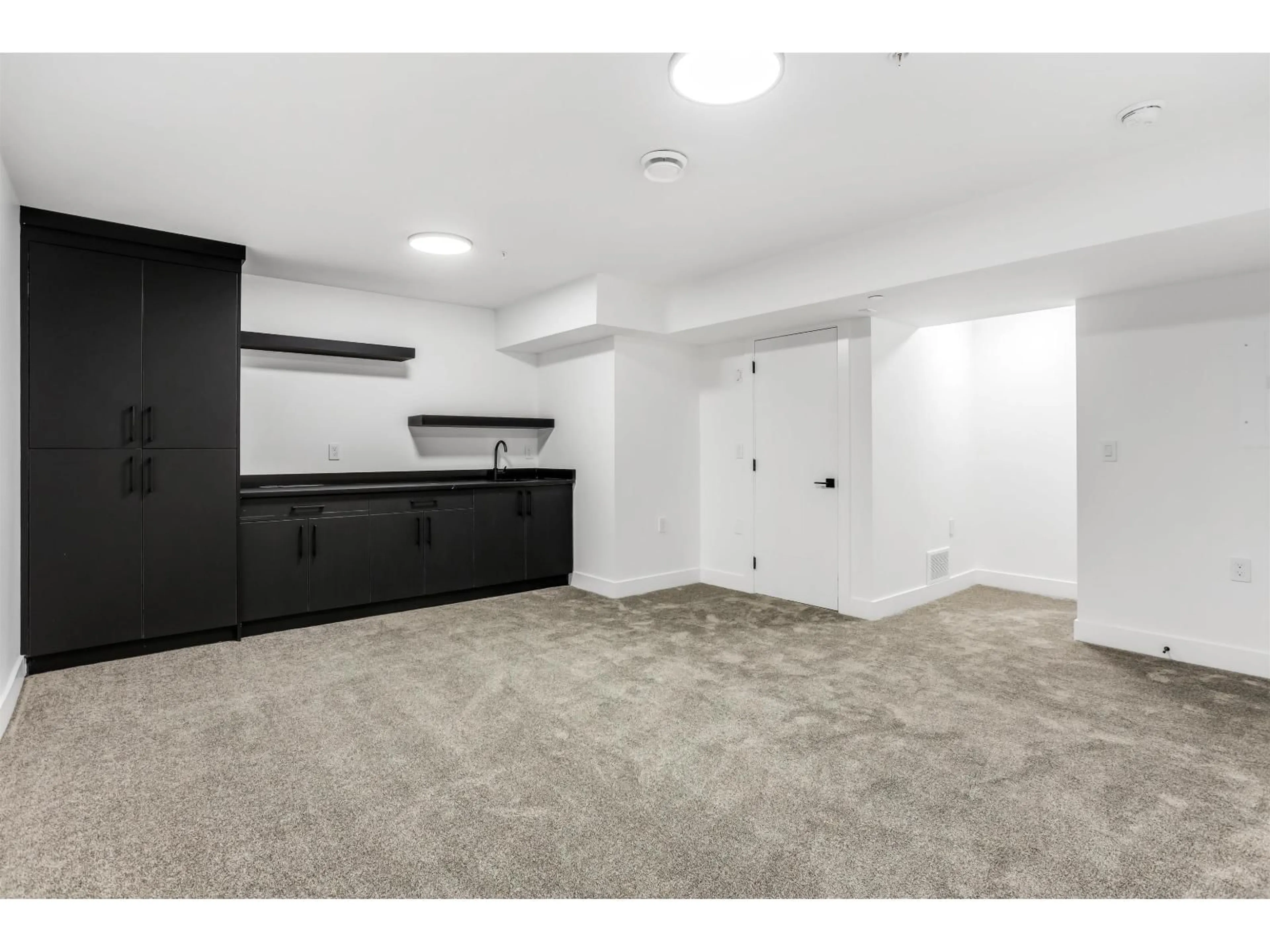 Unknown for 20959 83 AVENUE, Langley British Columbia V2Y4K4