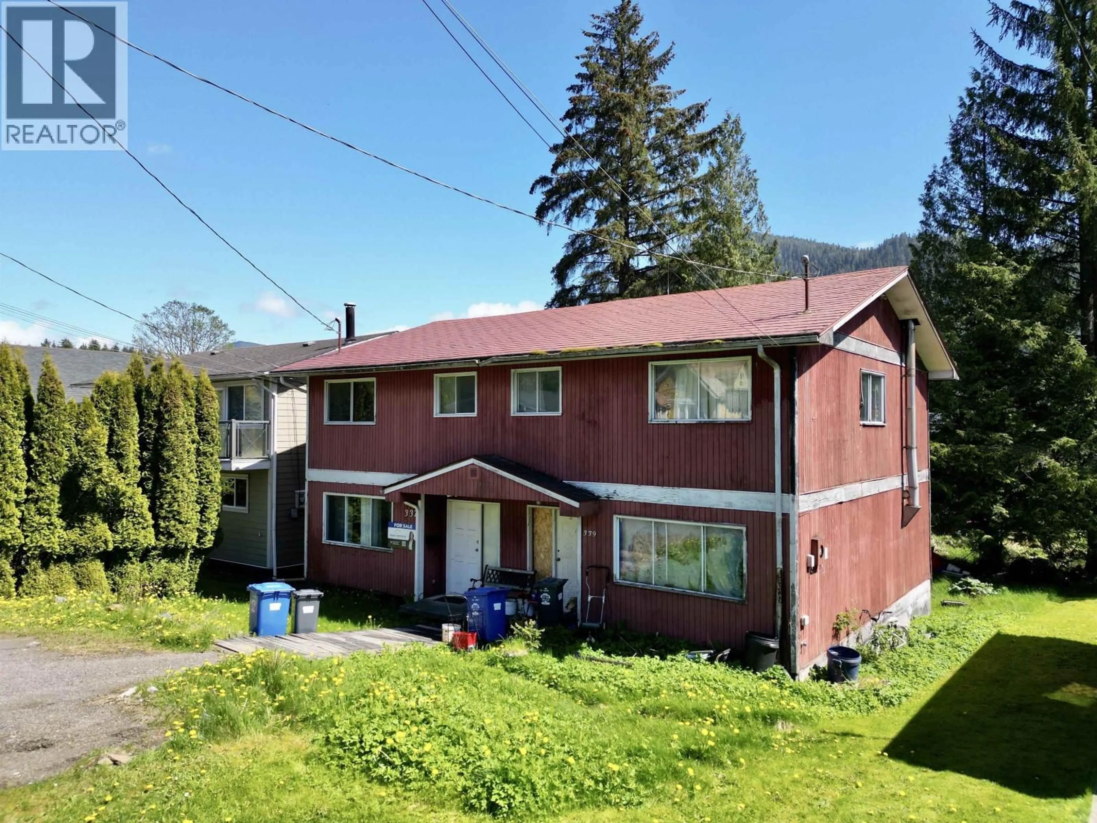 A pic from outside/outdoor area/front of a property/back of a property/a pic from drone, street for 337 8TH AVENUE, Prince Rupert British Columbia V8J4B4