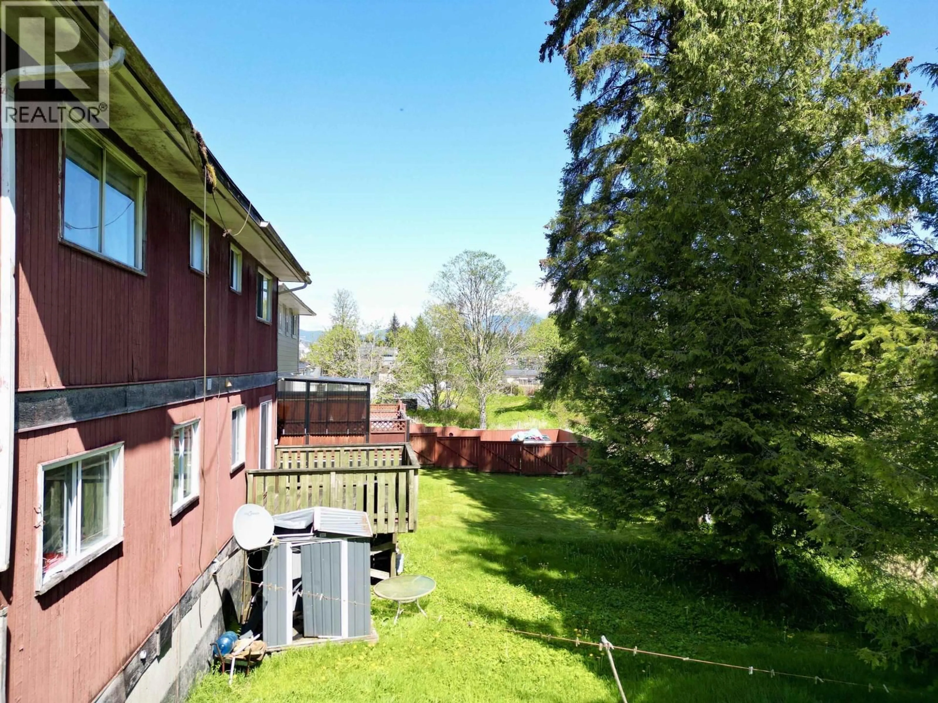A pic from outside/outdoor area/front of a property/back of a property/a pic from drone, unknown for 337 8TH AVENUE, Prince Rupert British Columbia V8J4B4