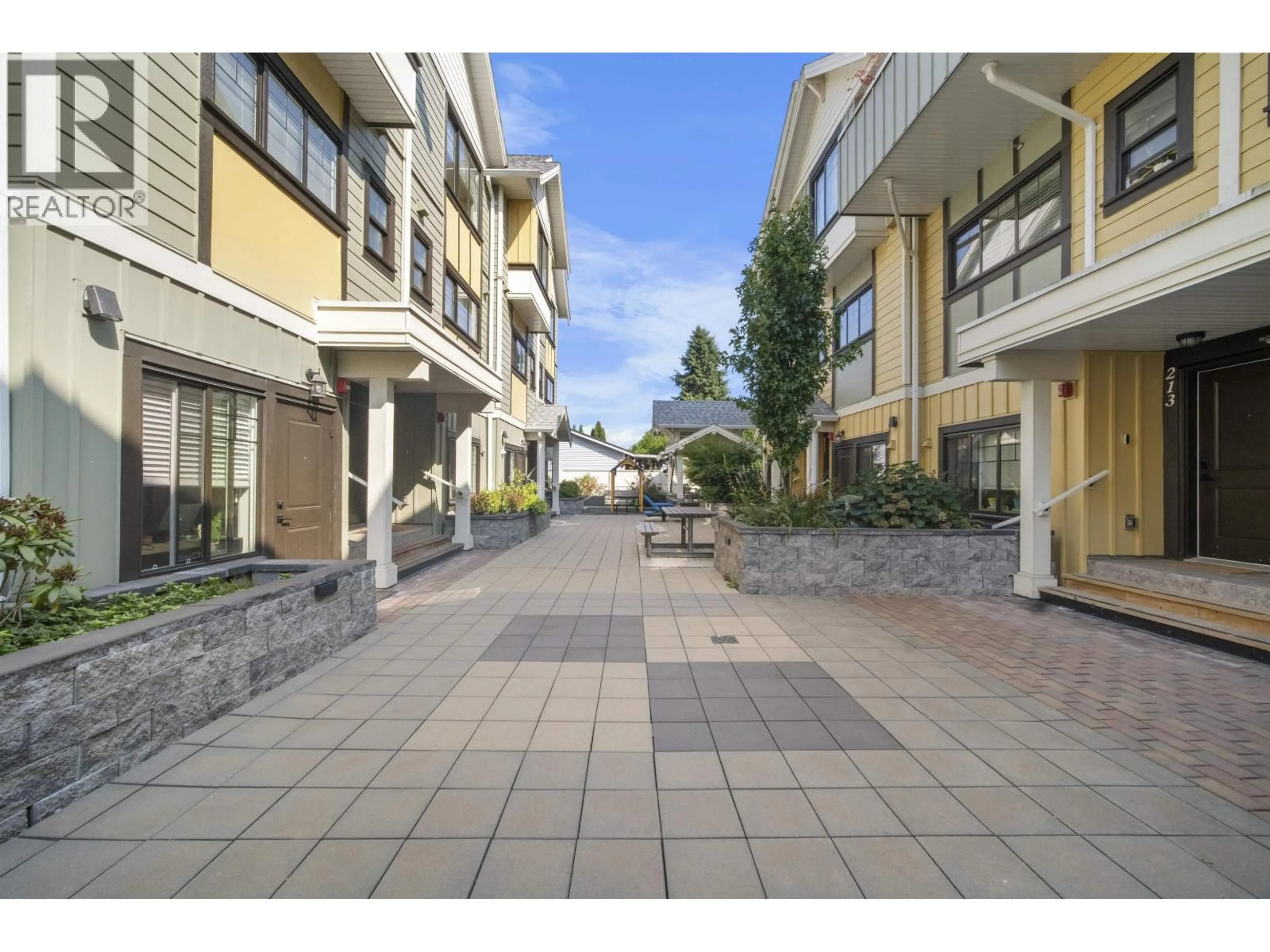 Patio, street for 205 - 80 ELGIN STREET, Port Moody British Columbia V3H0M6