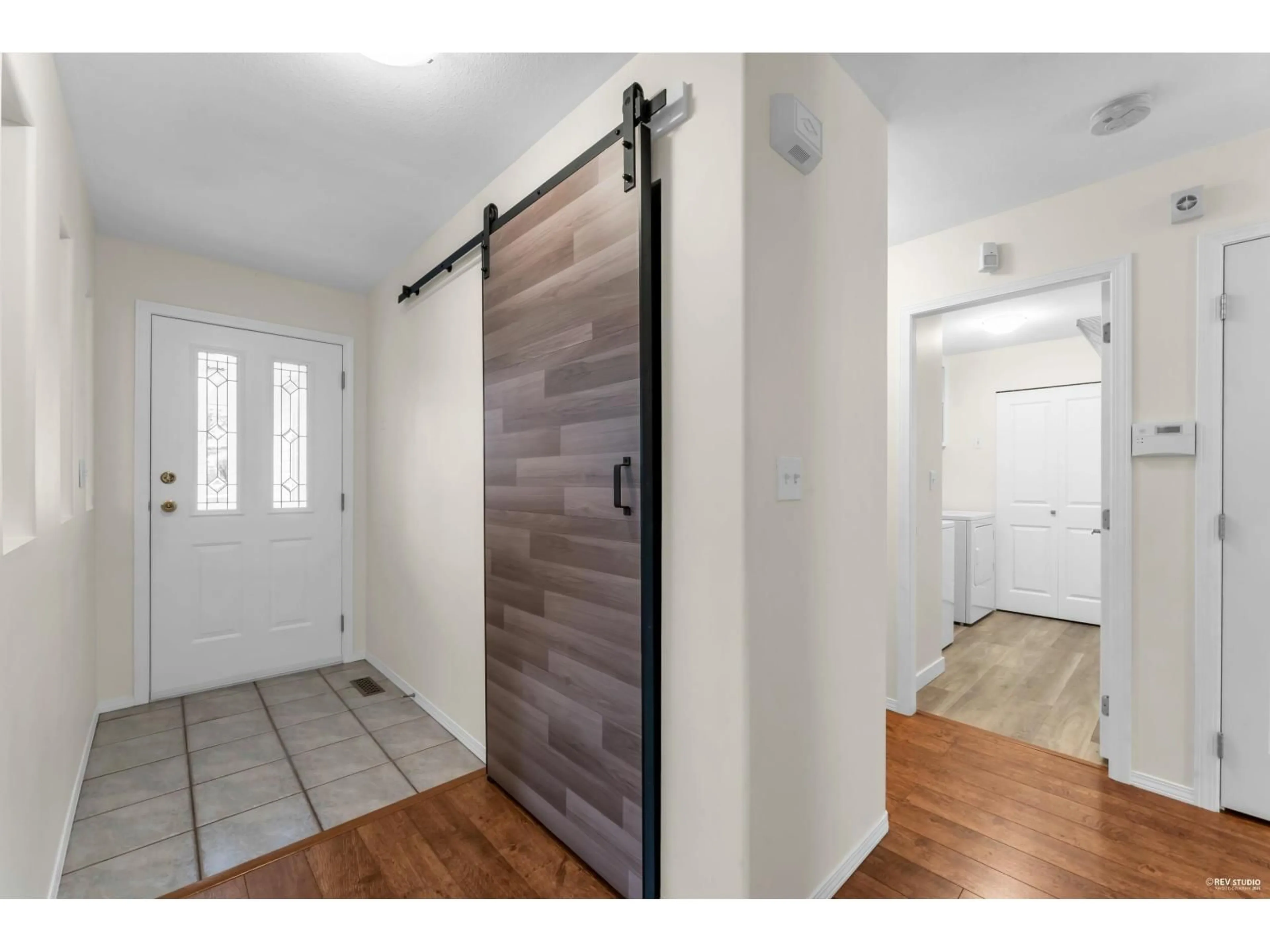 Indoor entryway for 5285 TESKEY ROAD, Chilliwack British Columbia V2R5M9