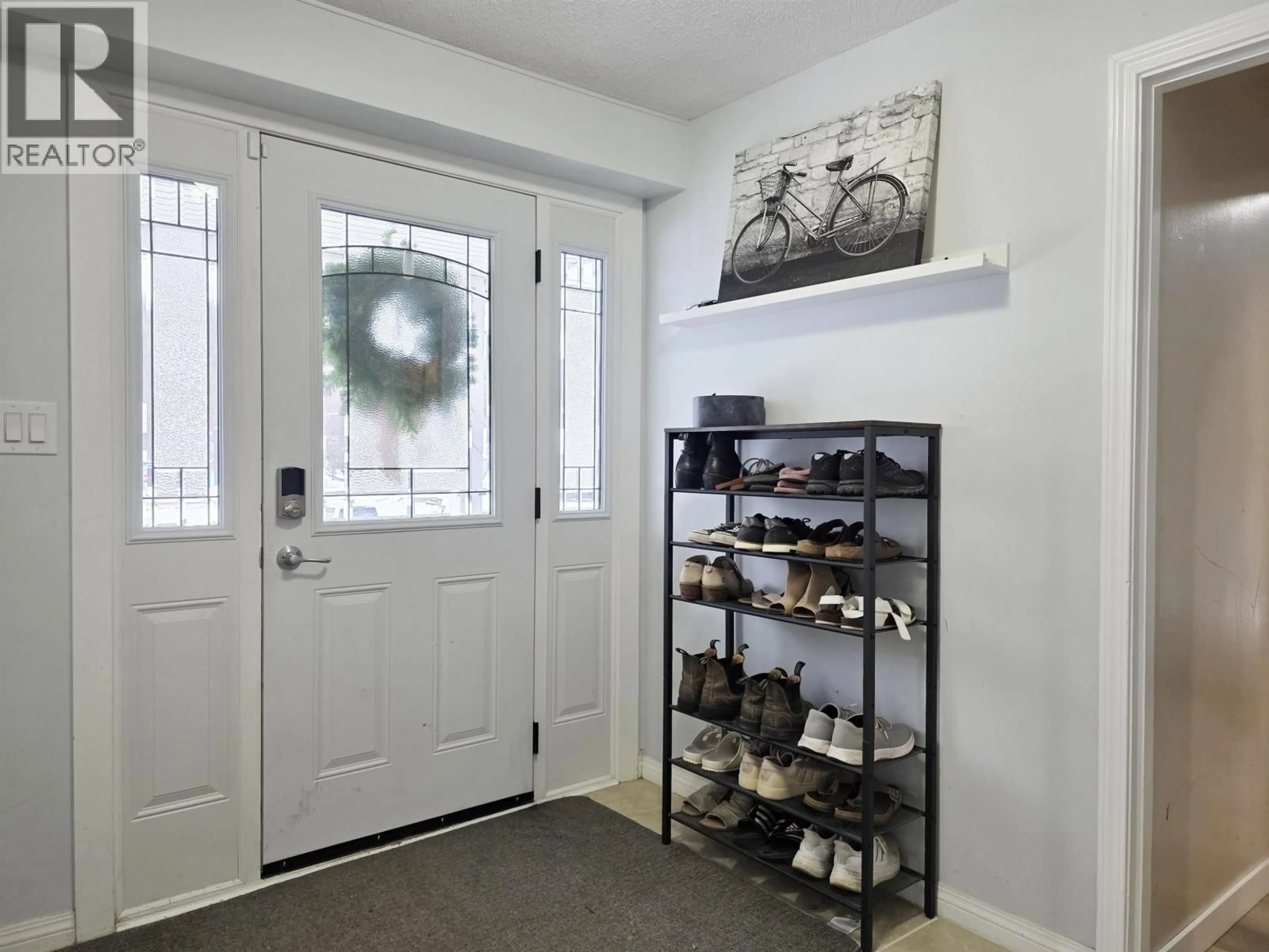 Indoor entryway for 120 LINDSAY STREET, Quesnel British Columbia V2J3E3