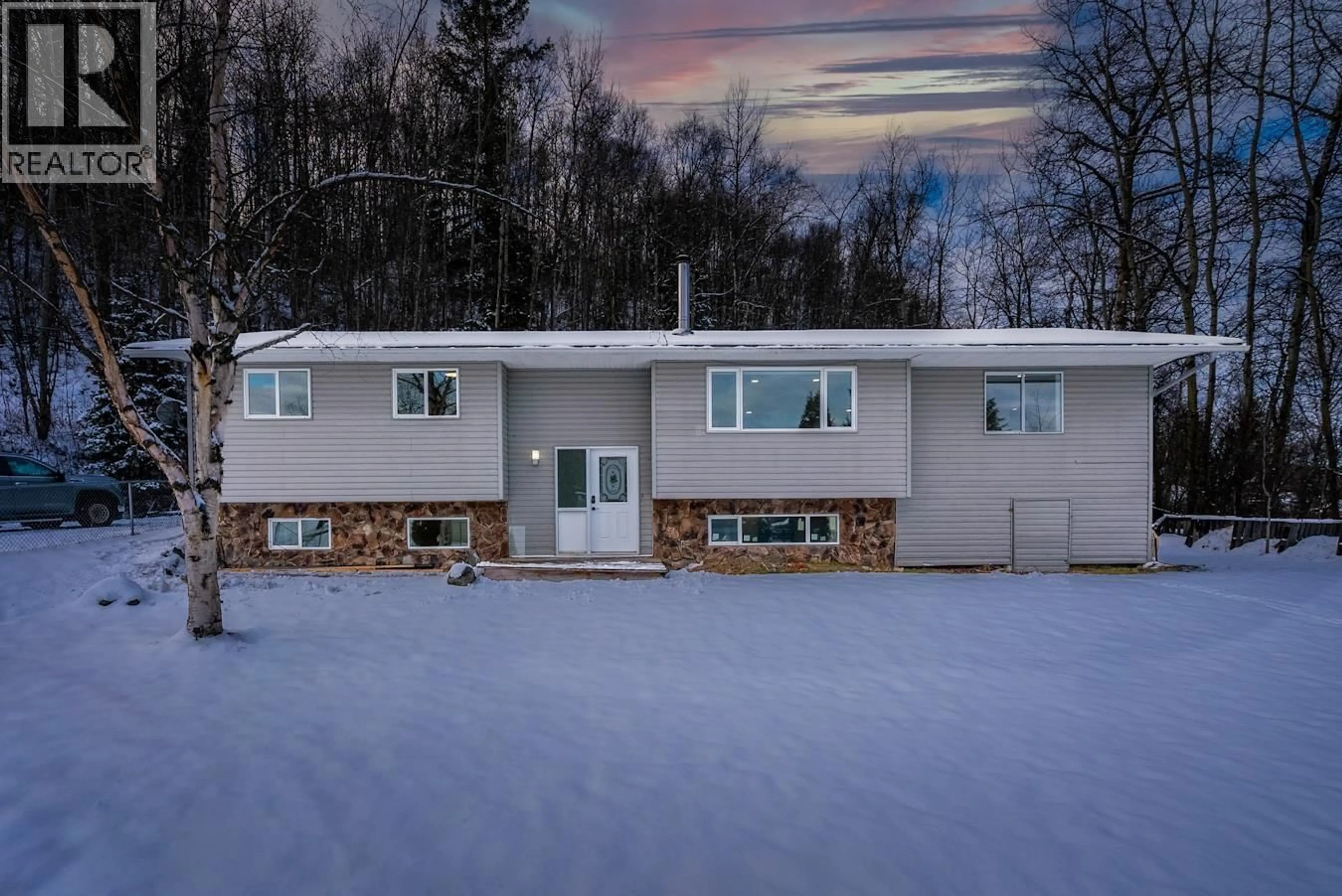 Home with vinyl exterior material, unknown for 2988 ANDRES ROAD, Prince George British Columbia V2N5E5