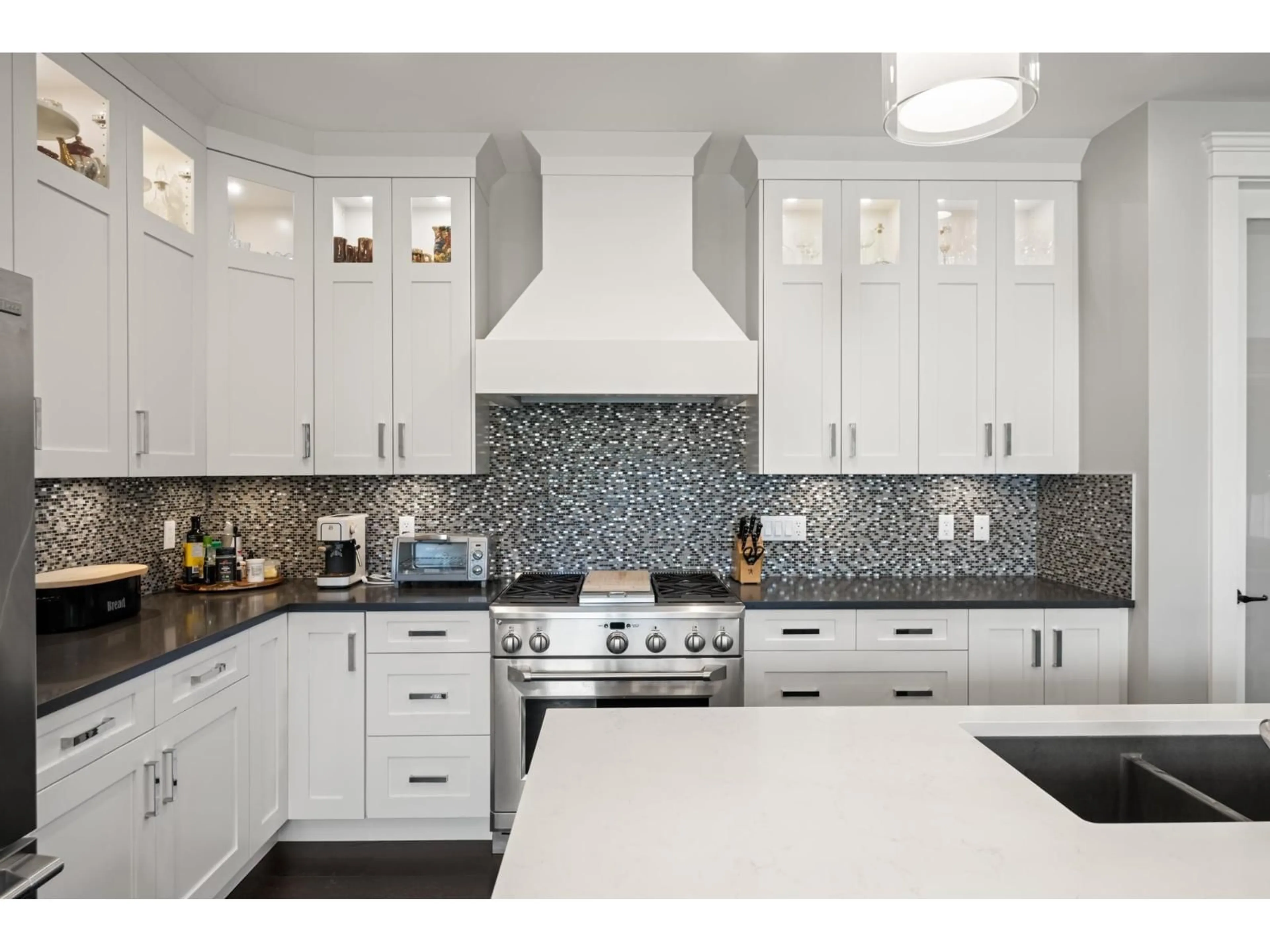 Contemporary kitchen, ceramic/tile floor for 8973 MACKIE STREET, Langley British Columbia V1M2R9