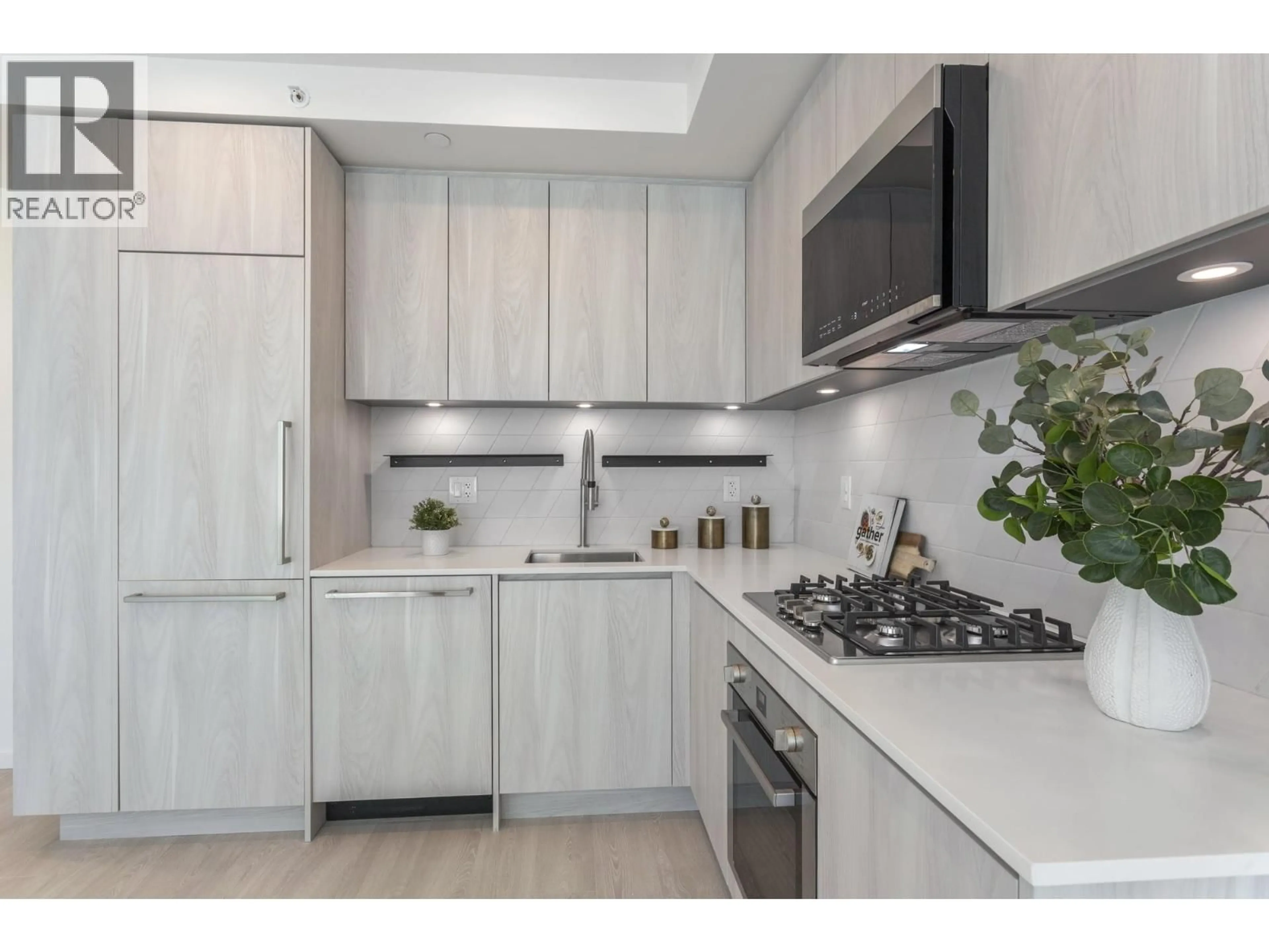 Unknown for 206 - 3264 VANNESS AVENUE, Vancouver British Columbia V5R0L5