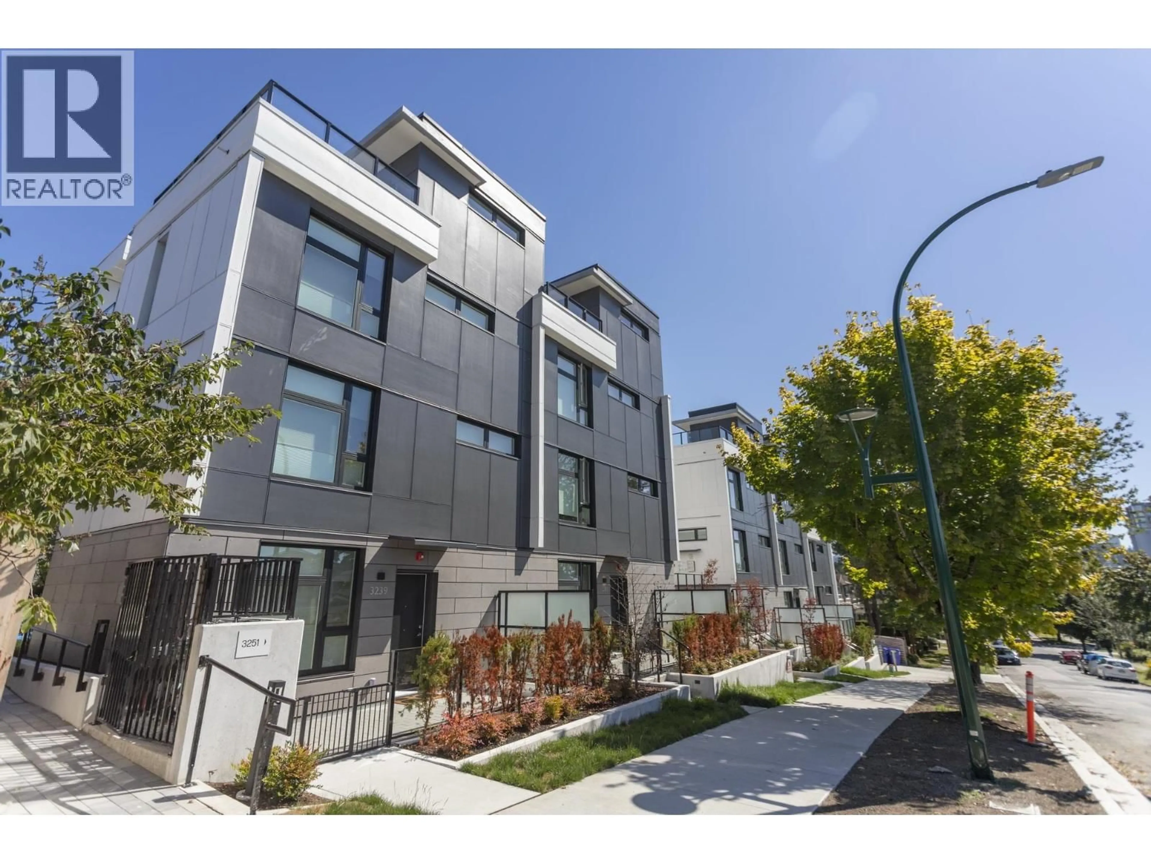 Unknown for 3249 CLIVE AVENUE, Vancouver British Columbia V5R4V3