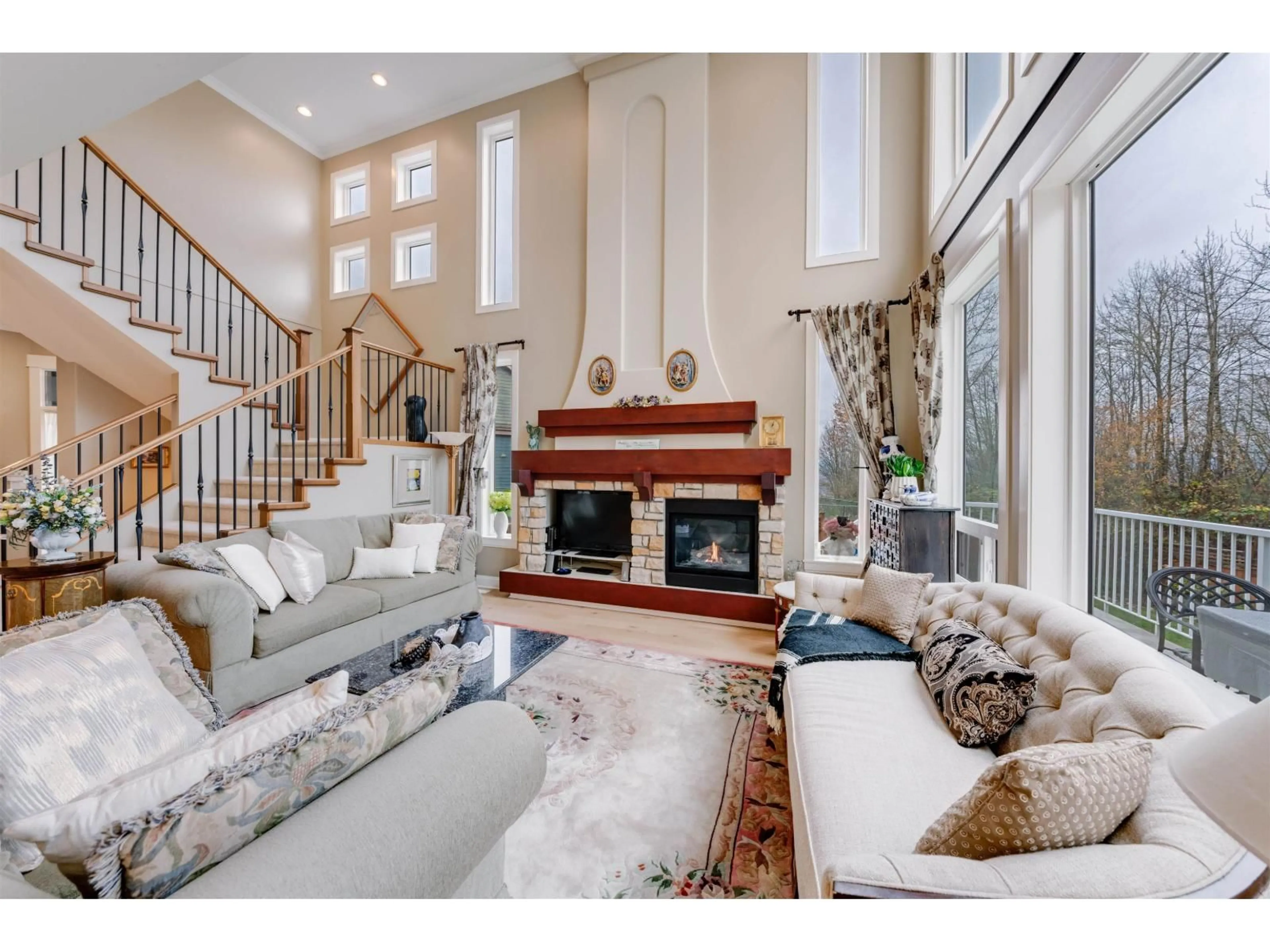 Living room with furniture, unknown for 11456 154A STREET, Surrey British Columbia V3R2V7