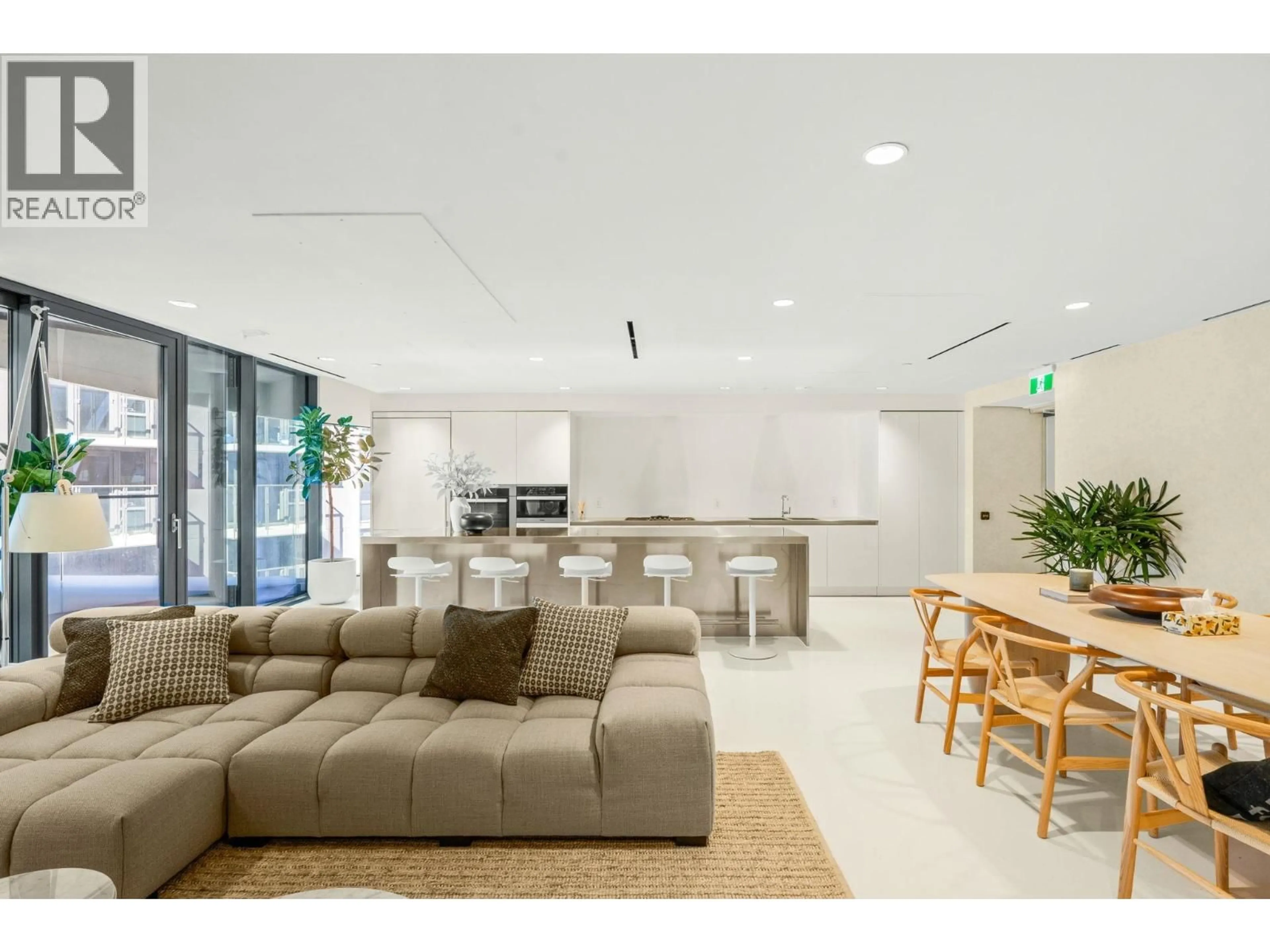 Unknown for 703 - 1033 NELSON STREET, Vancouver British Columbia V6E0E5