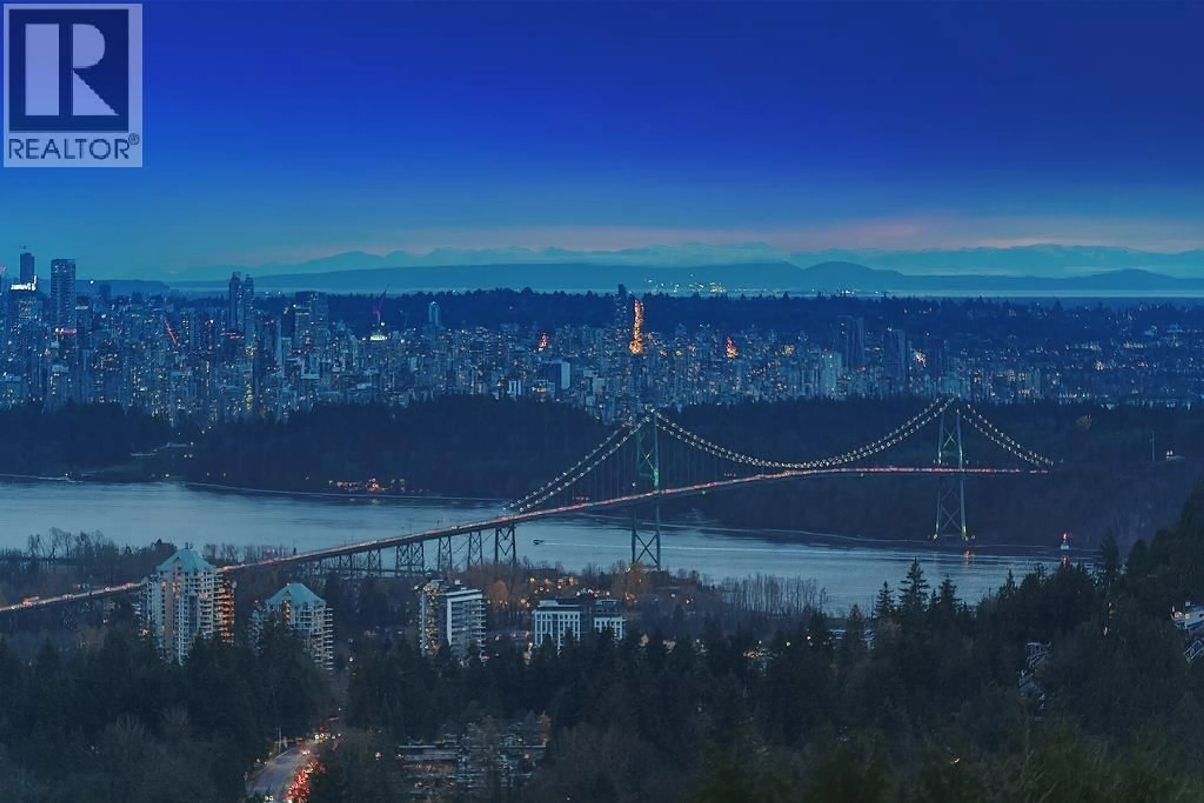 Blurry image for 848 EYREMOUNT DRIVE, West Vancouver British Columbia V7S2A9