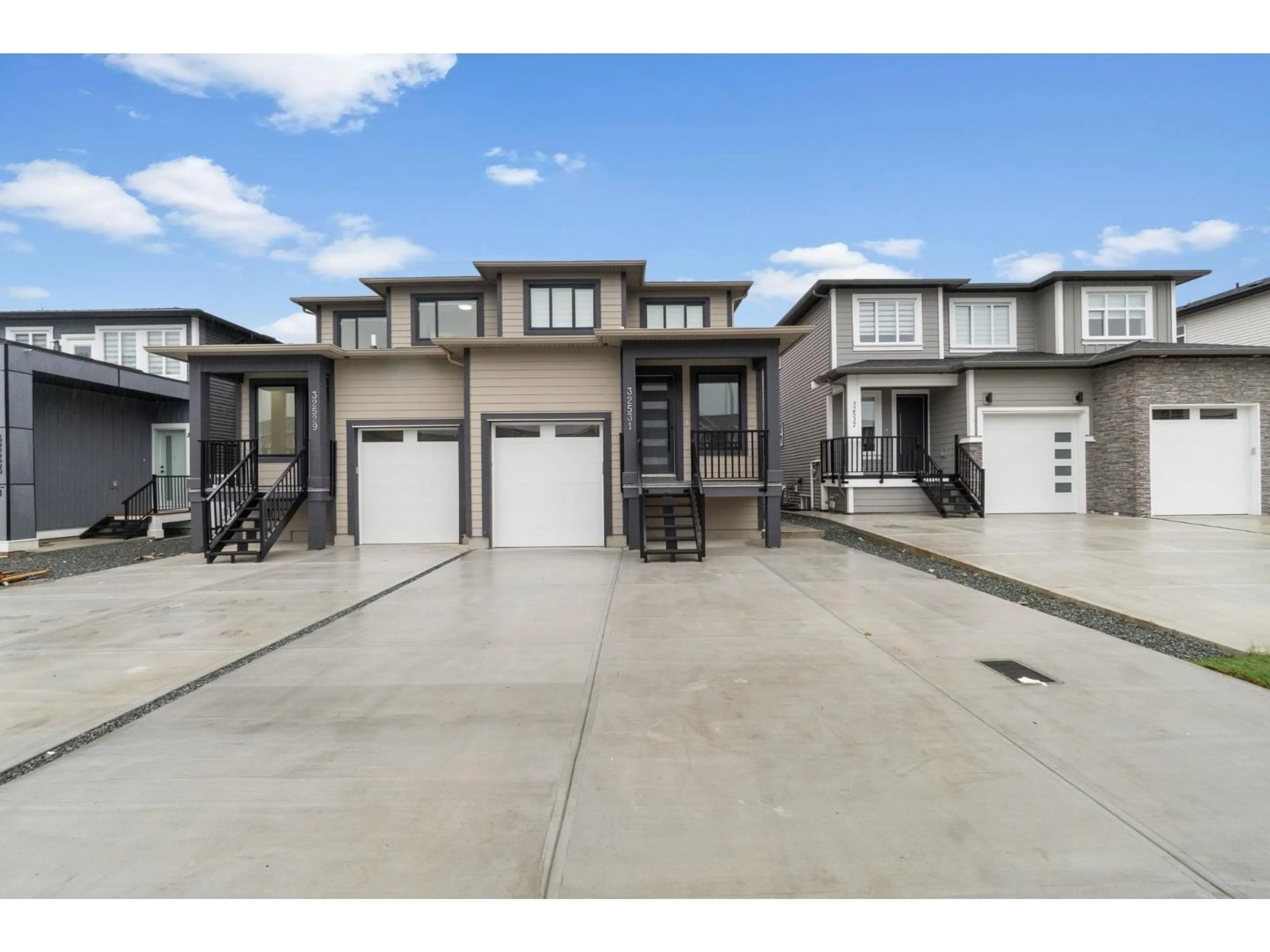 Unknown for 32531 HIGGINBOTTOM COURT, Mission British Columbia V2V2T7