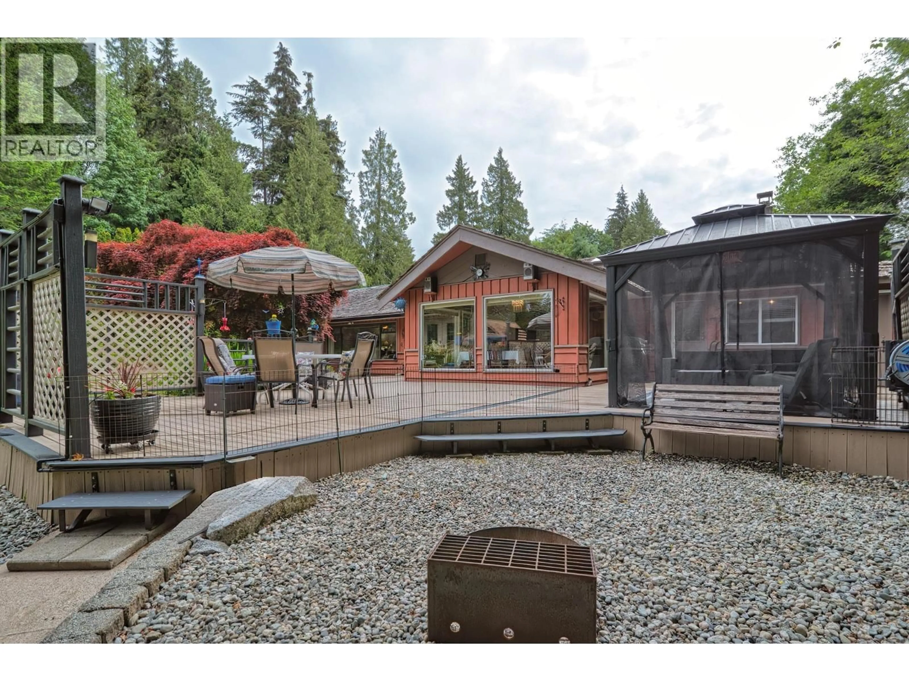 Patio, unknown for 6241 SECHELT INLET ROAD, Sechelt British Columbia V7Z0L3