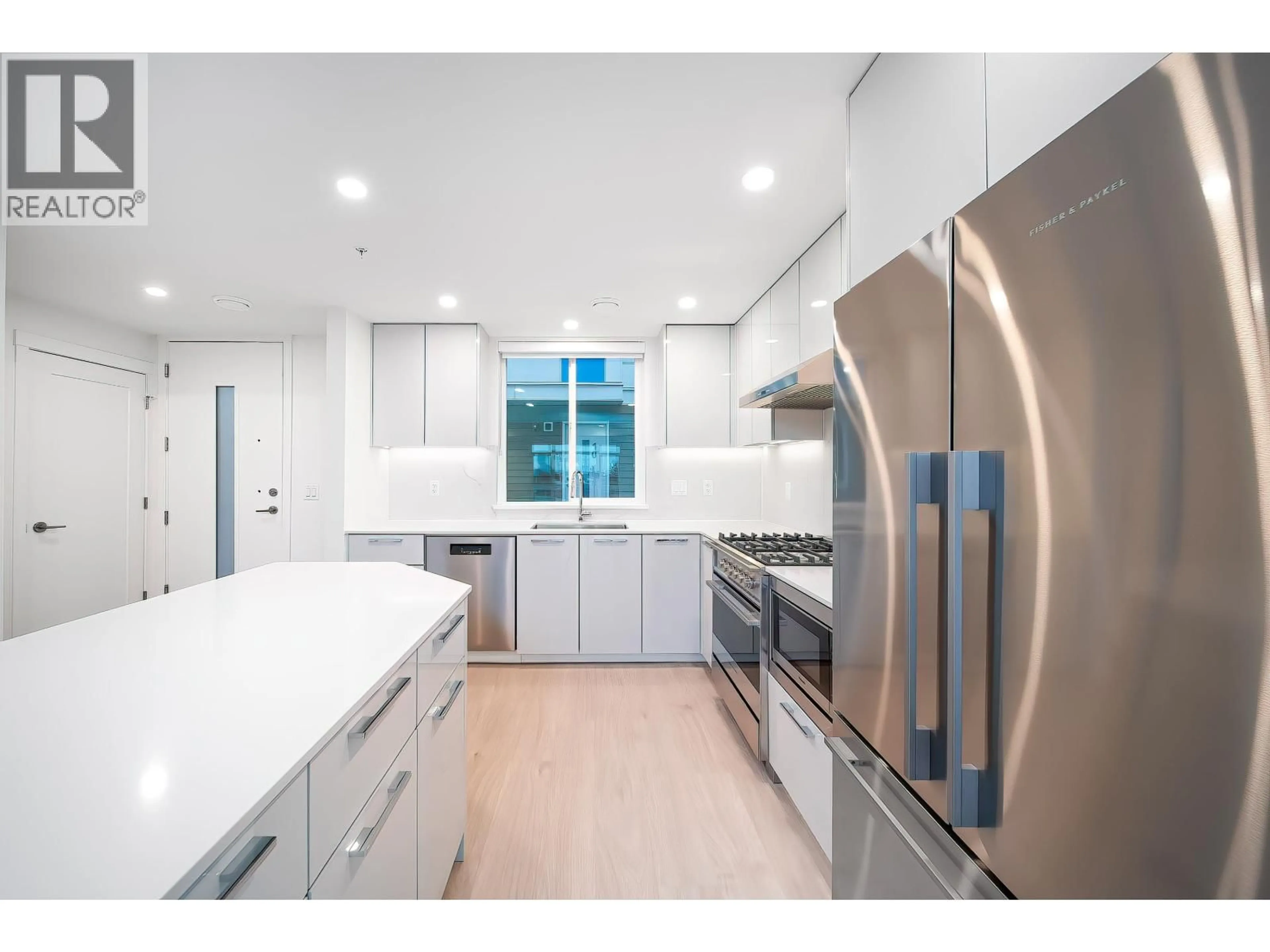 Open concept kitchen, unknown for SL6 - 10333 RIVER DRIVE, Richmond British Columbia V6X1Z2