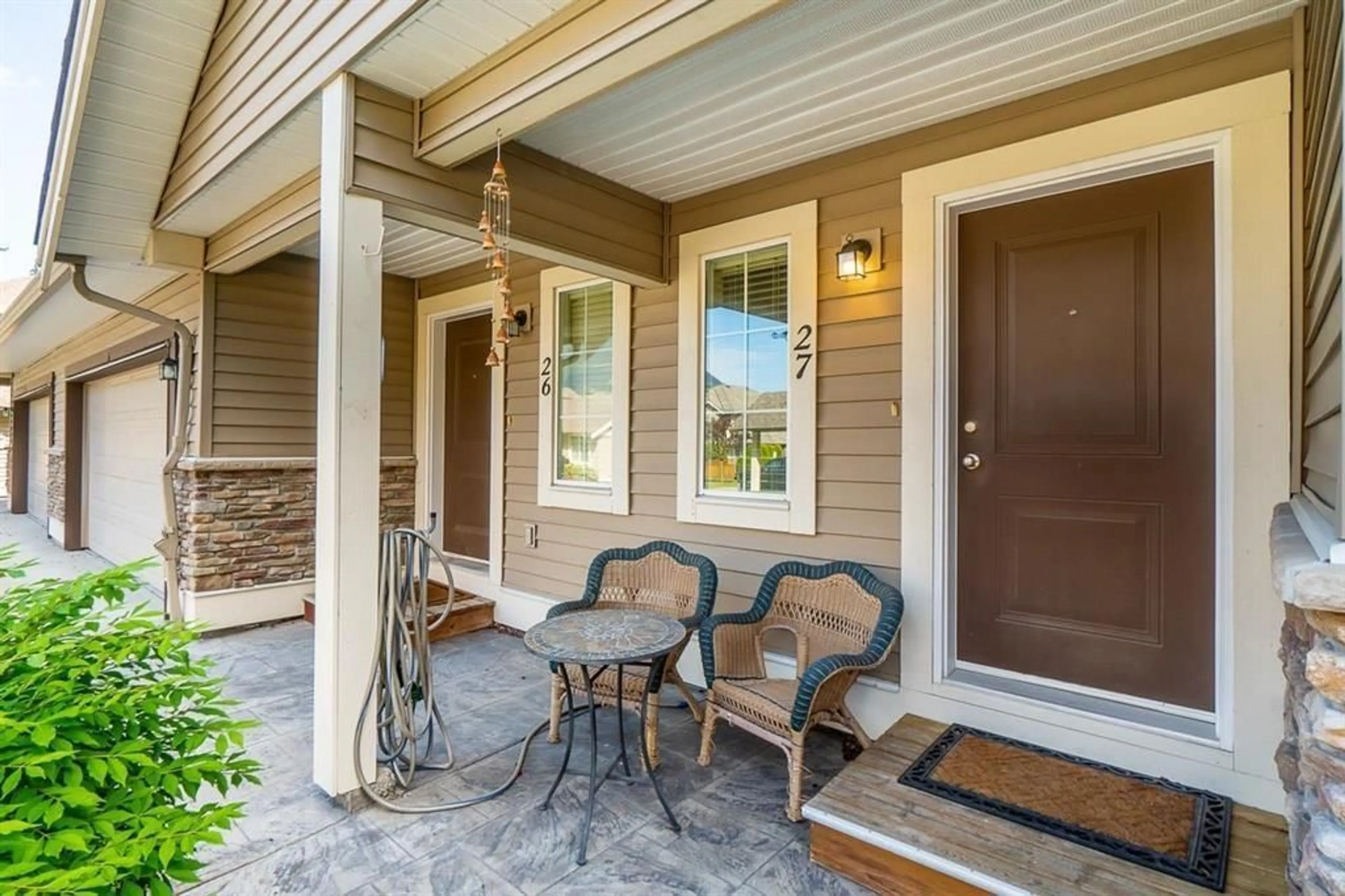 Indoor entryway for 27 - 1175 7TH AVENUE, Hope British Columbia V0X1L4