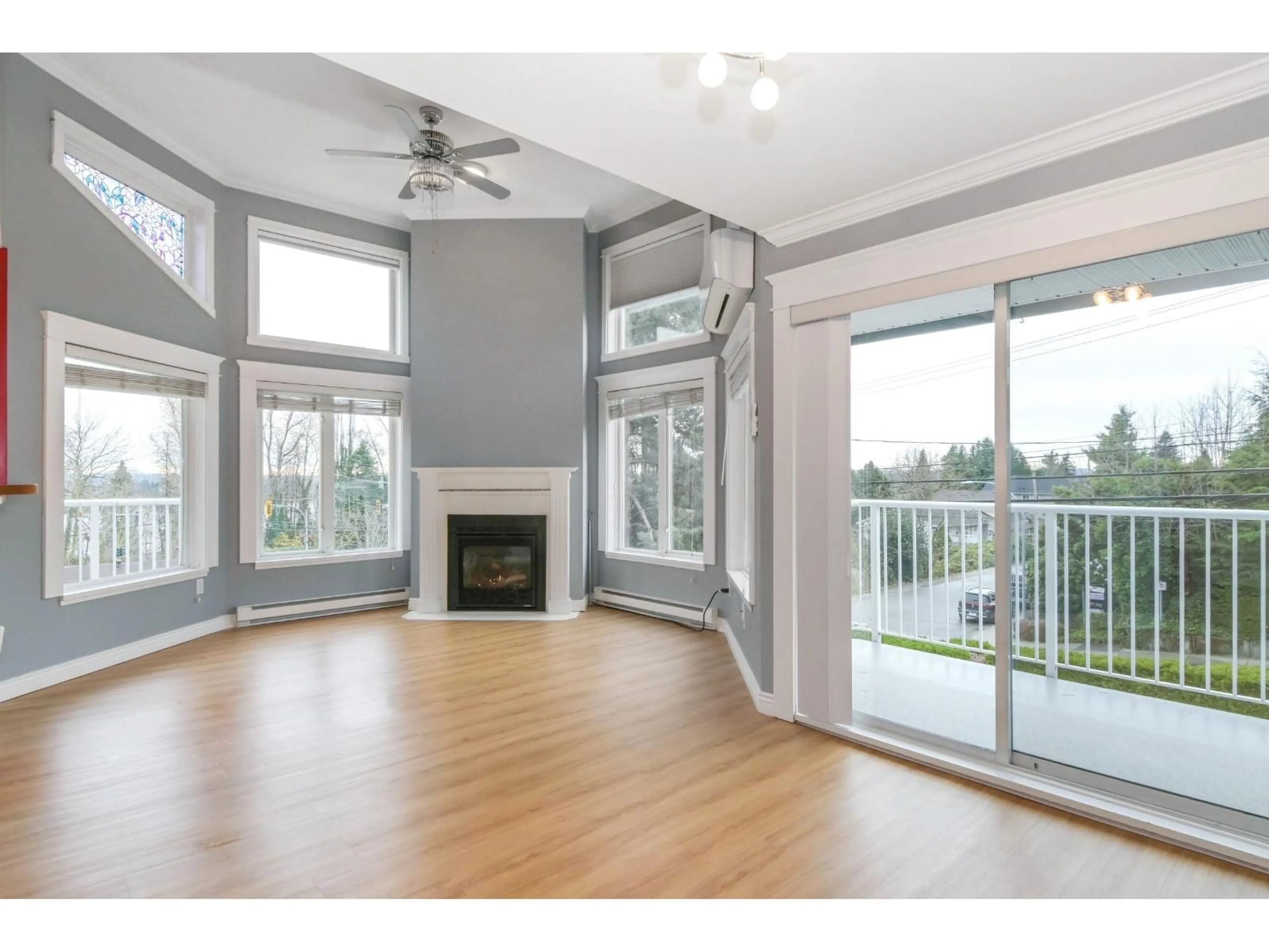 Unknown for 306 - 32669 2 AVENUE, Mission British Columbia V2V6Z4