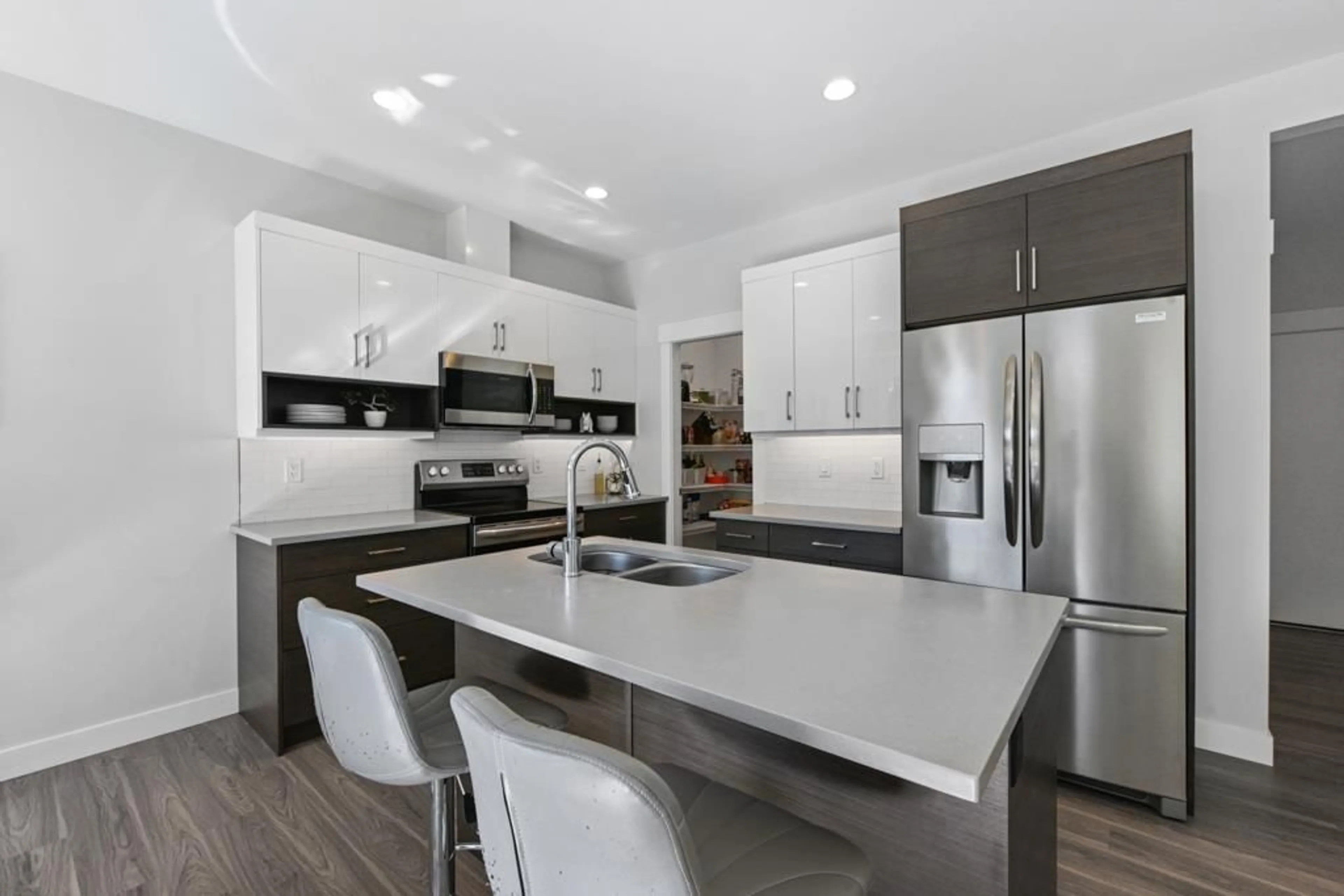 Open concept kitchen, unknown for 8 - 43680 CHILLIWACK MOUNTAIN ROAD, Chilliwack British Columbia V2R6A6