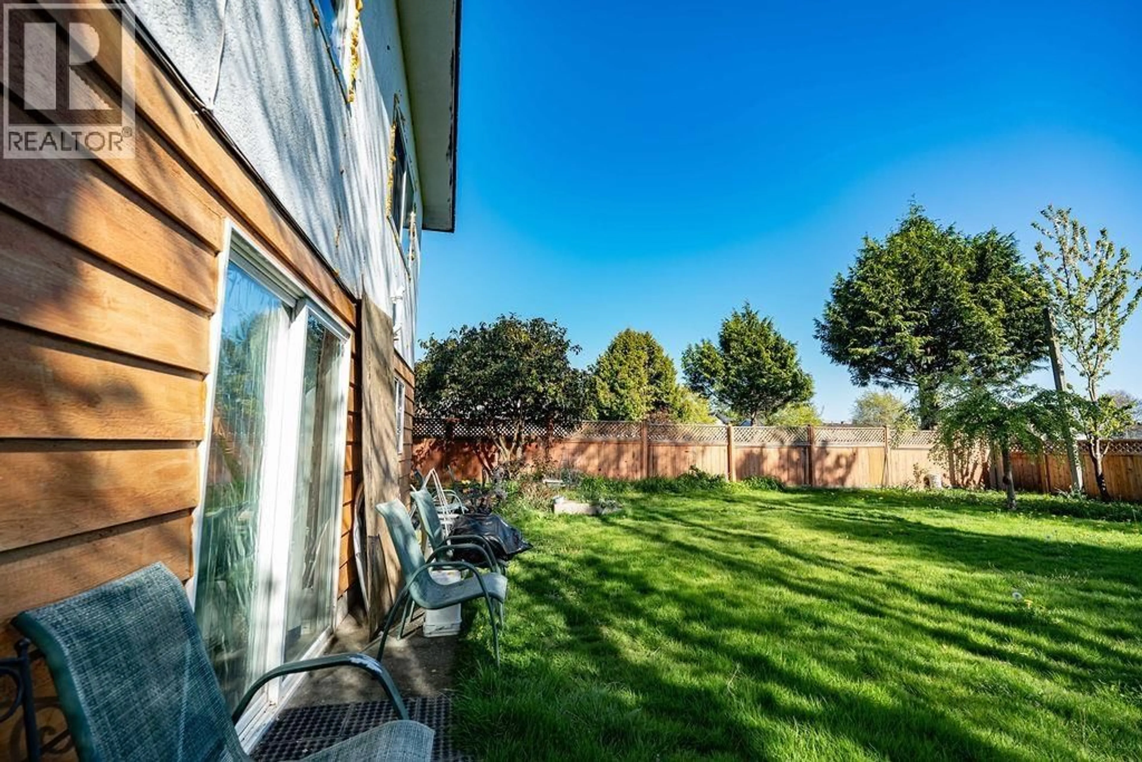 Patio, unknown for 10280 AMETHYST AVENUE, Richmond British Columbia V7A3A7