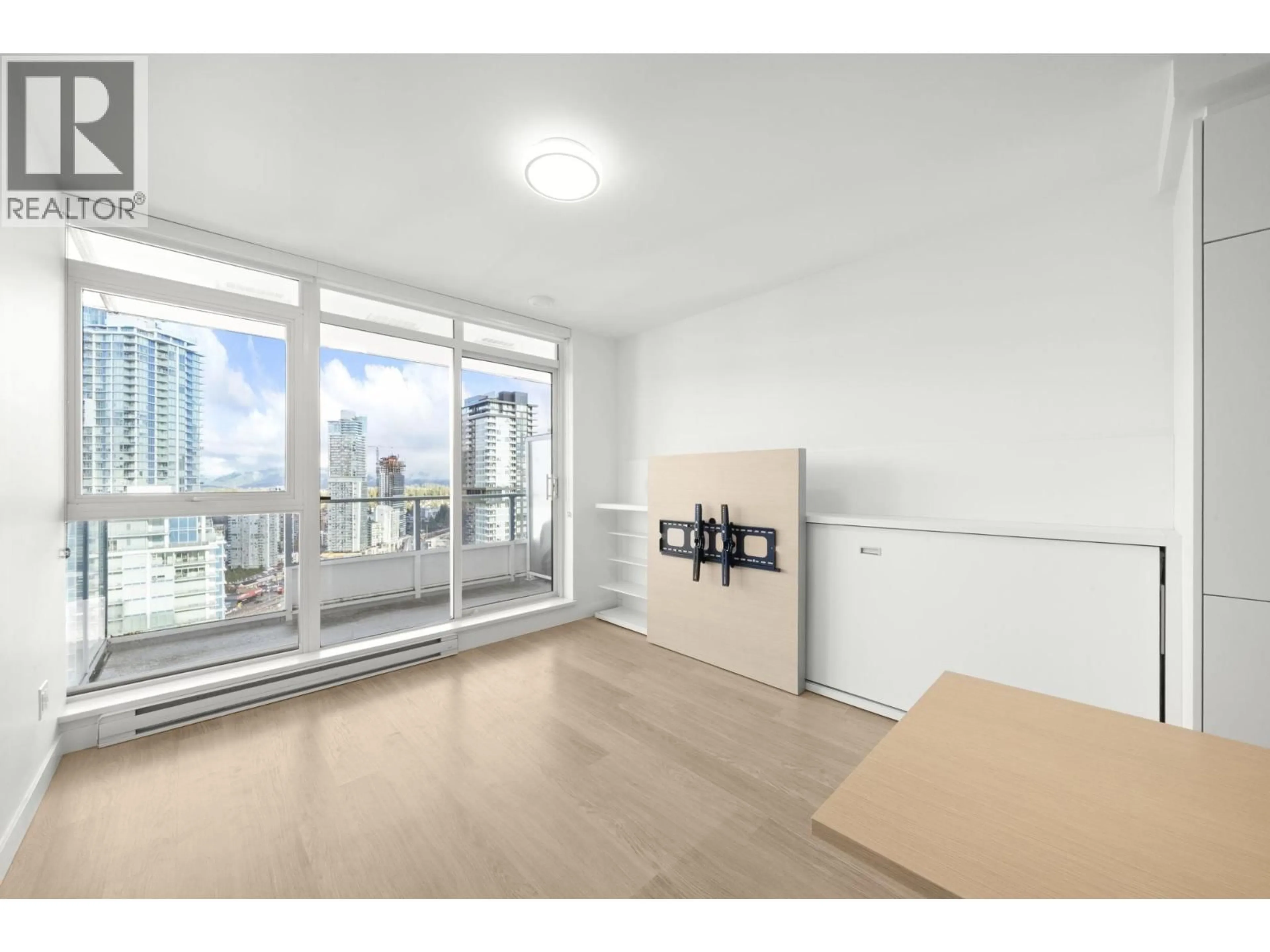 A pic of a room for 3401 - 657 WHITING WAY, Coquitlam British Columbia V3J0J6