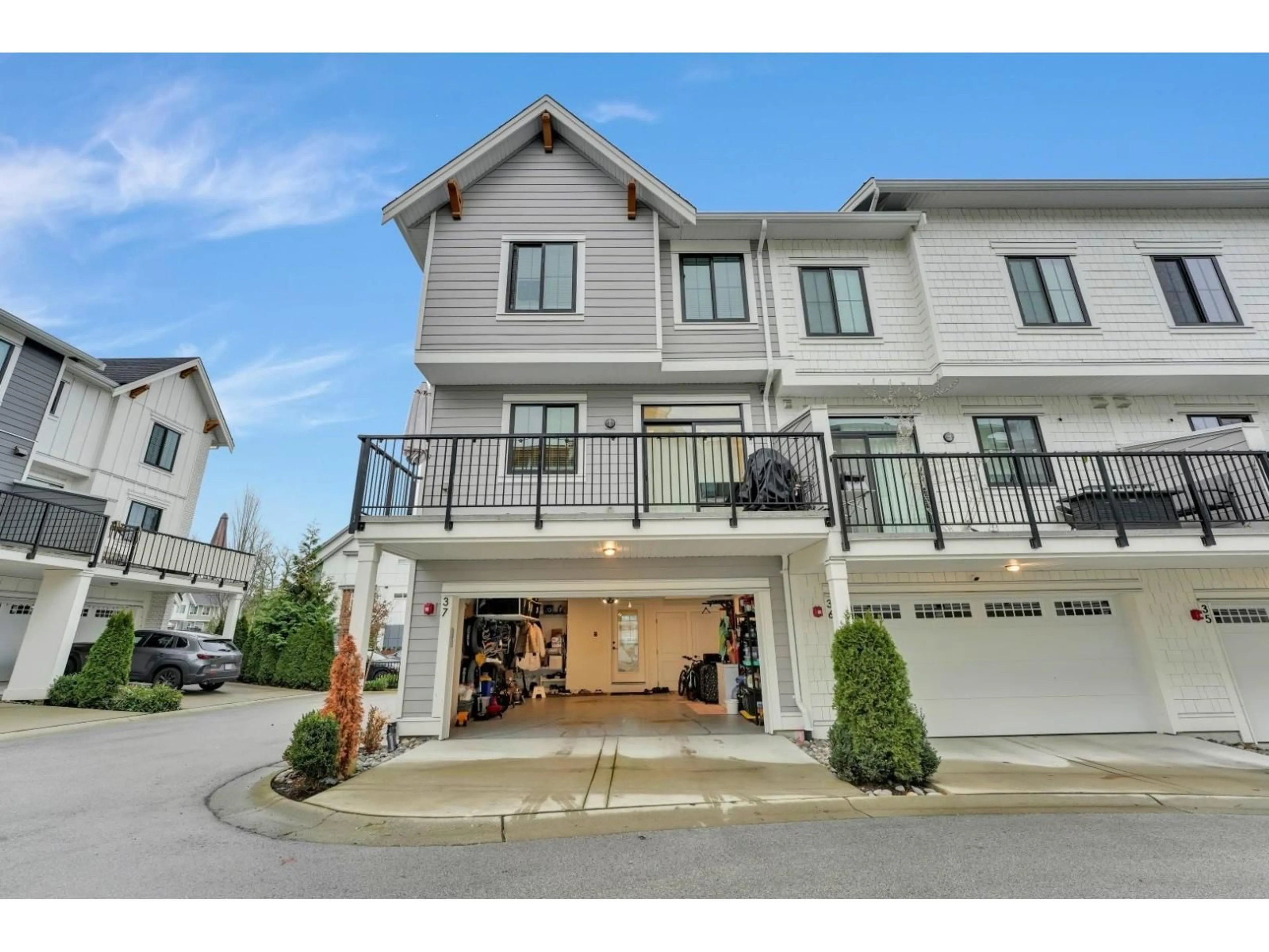 Unknown for 37 - 20189 84 AVENUE, Langley British Columbia V2Y3P7