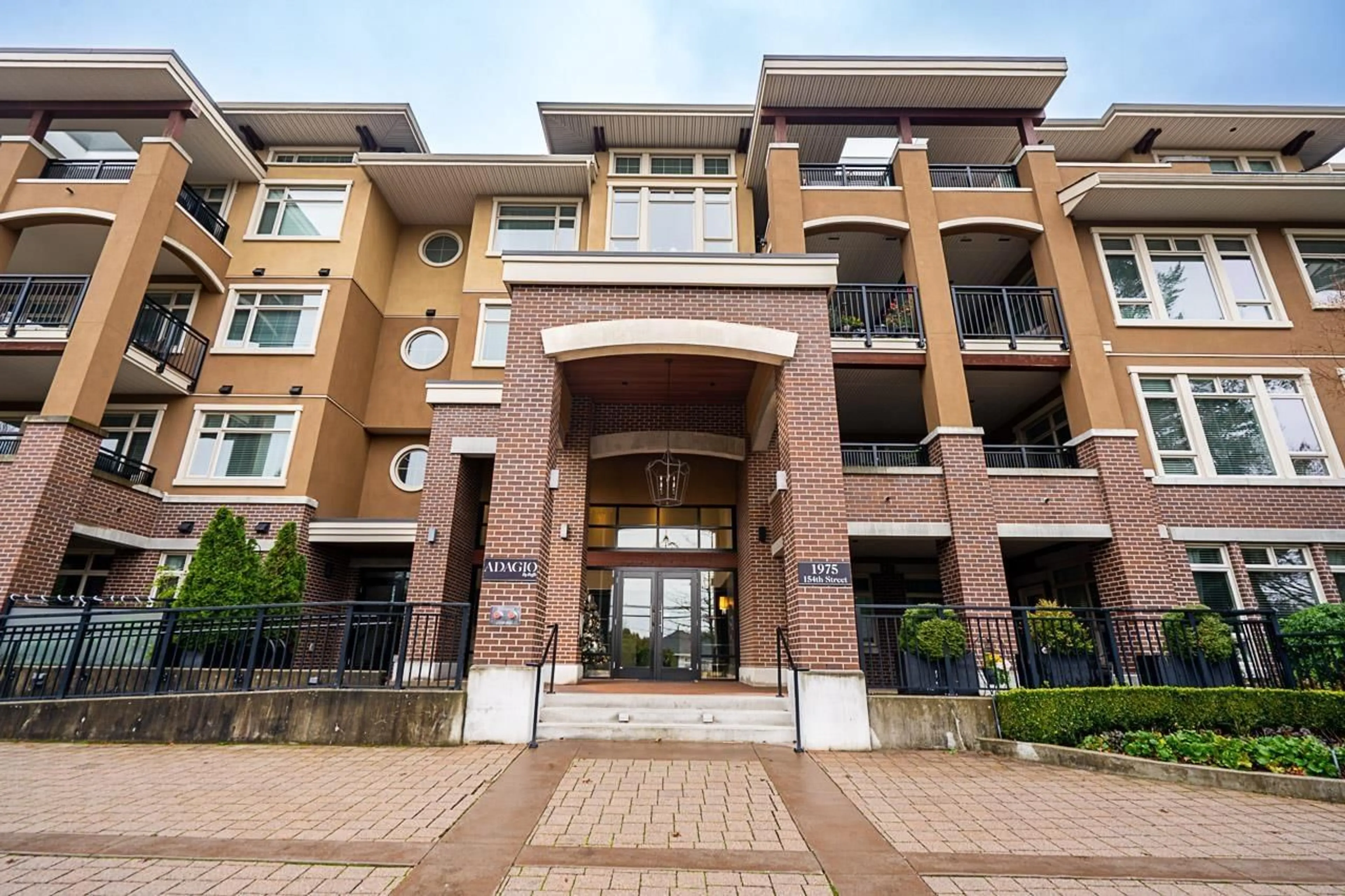 Unknown for 109 - 1975 154 STREET, Surrey British Columbia V4A4S2