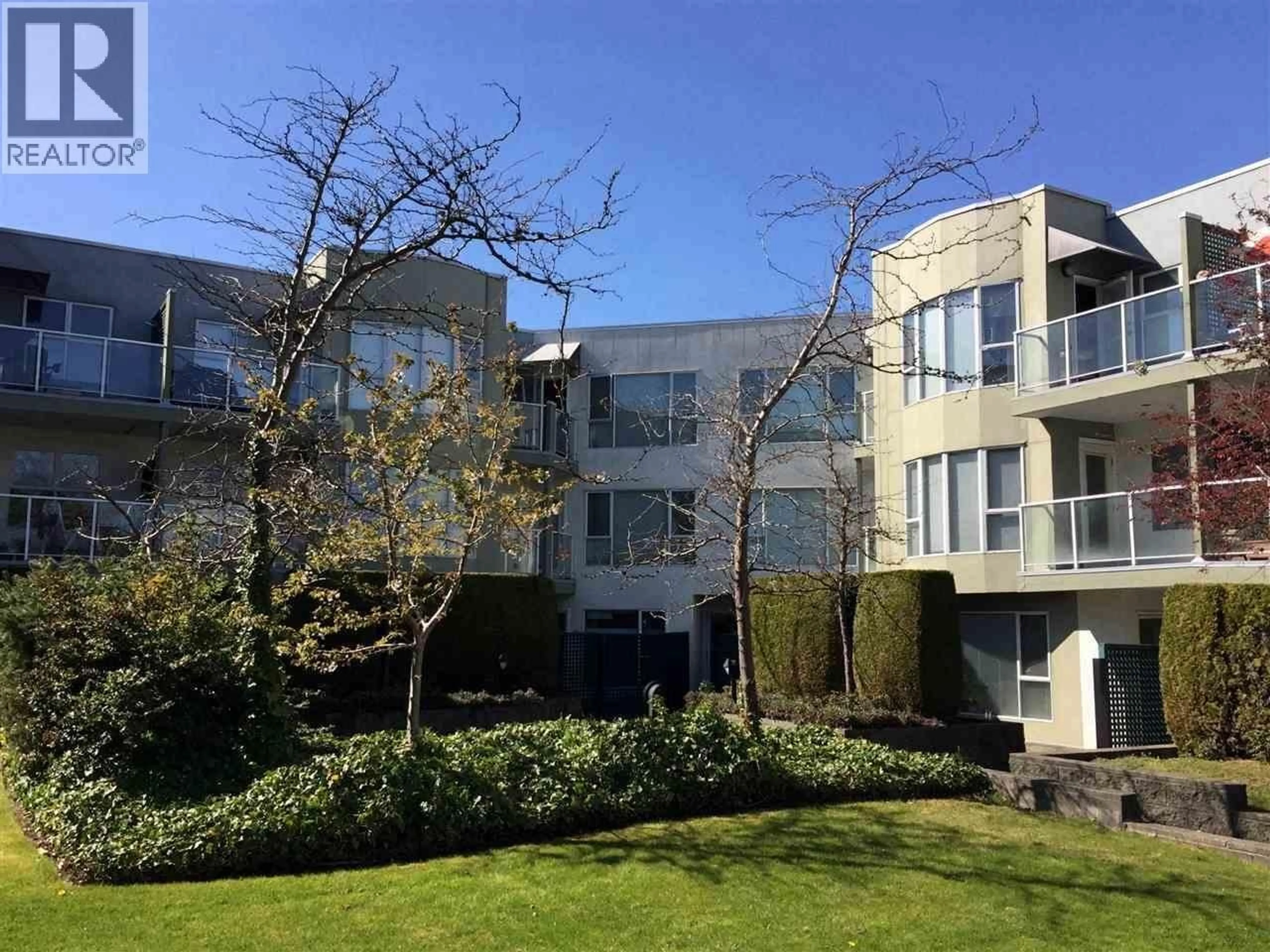 A pic from outside/outdoor area/front of a property/back of a property/a pic from drone, building for 307 - 8600 JONES ROAD, Richmond British Columbia V6Y1L8