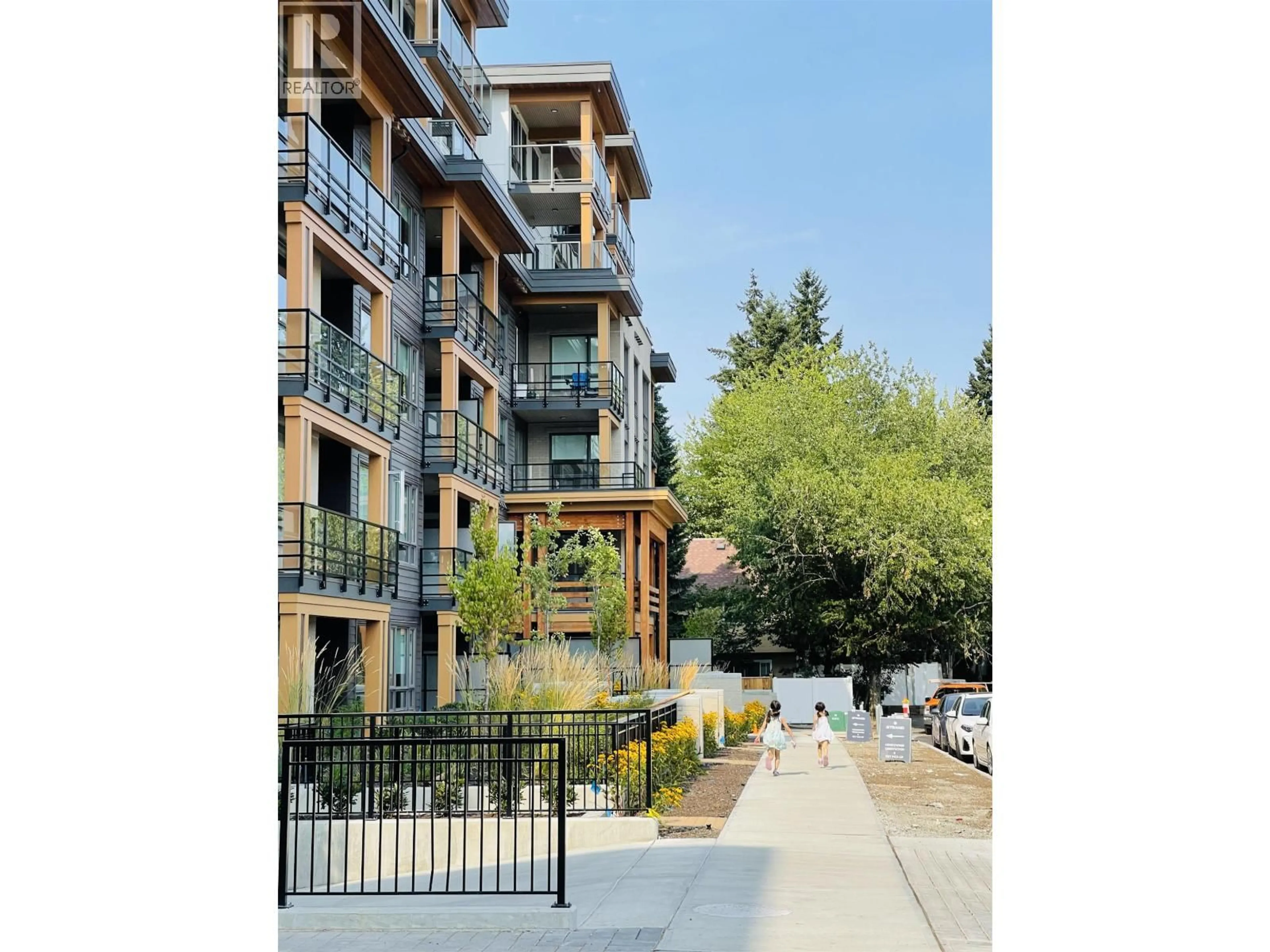 Patio, street for 601 - 741 ANSKAR COURT, Coquitlam British Columbia V3J0N3