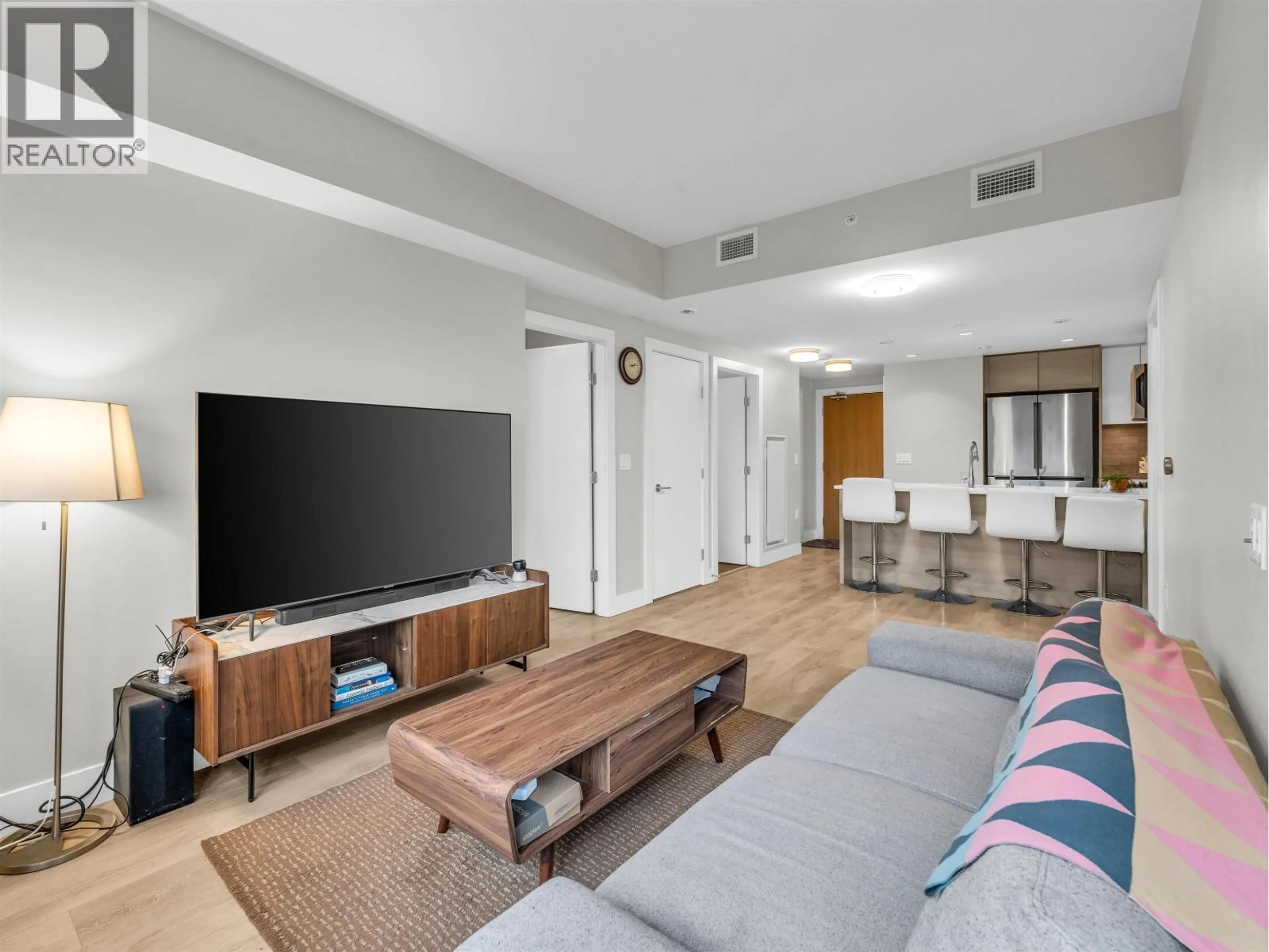 Living room with furniture, unknown for 607 - 3451 SAWMILL CRESCENT, Vancouver British Columbia V5S0H3