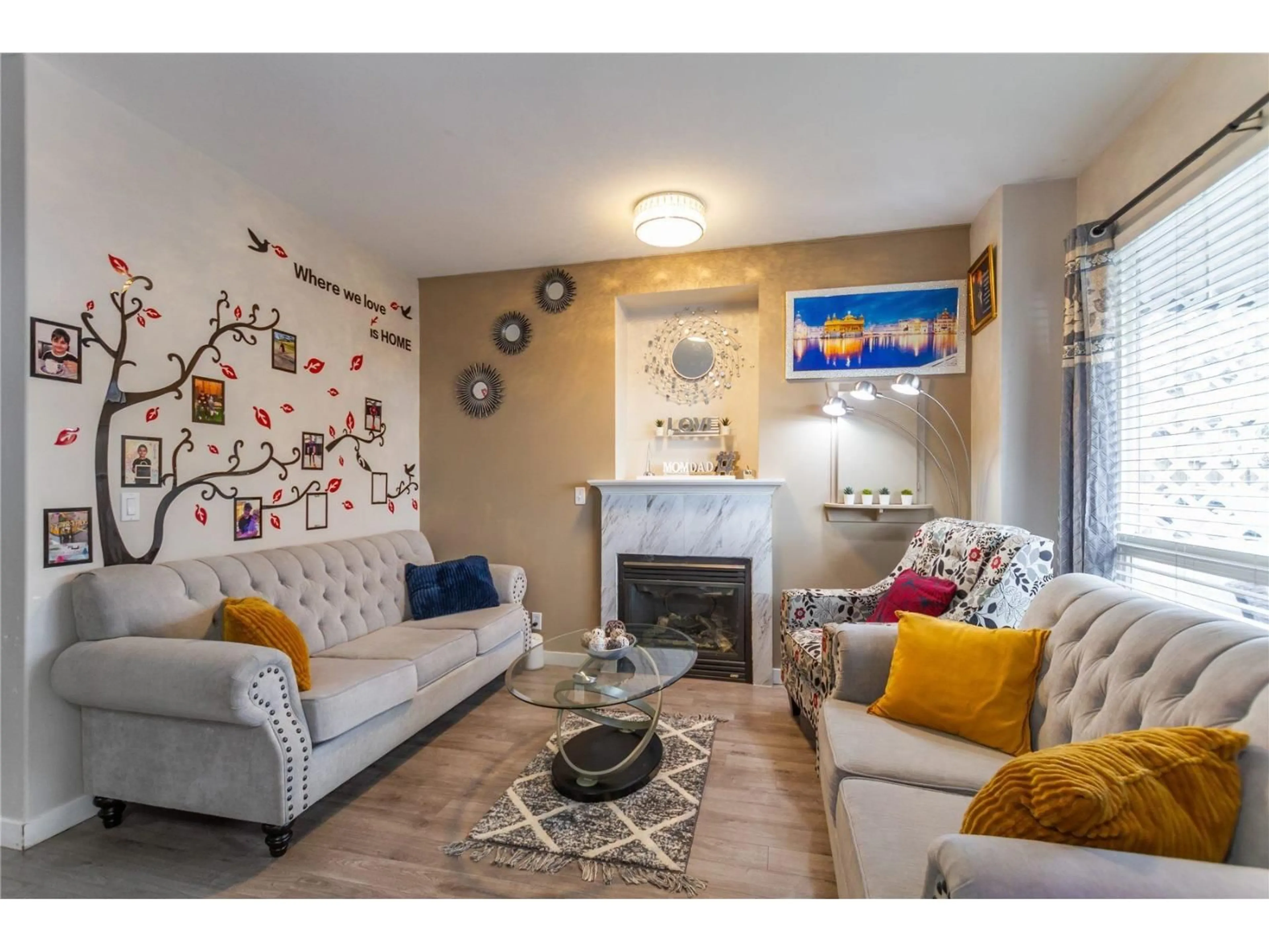 Living room with furniture, unknown for 5653 148A STREET, Surrey British Columbia V3S8W8