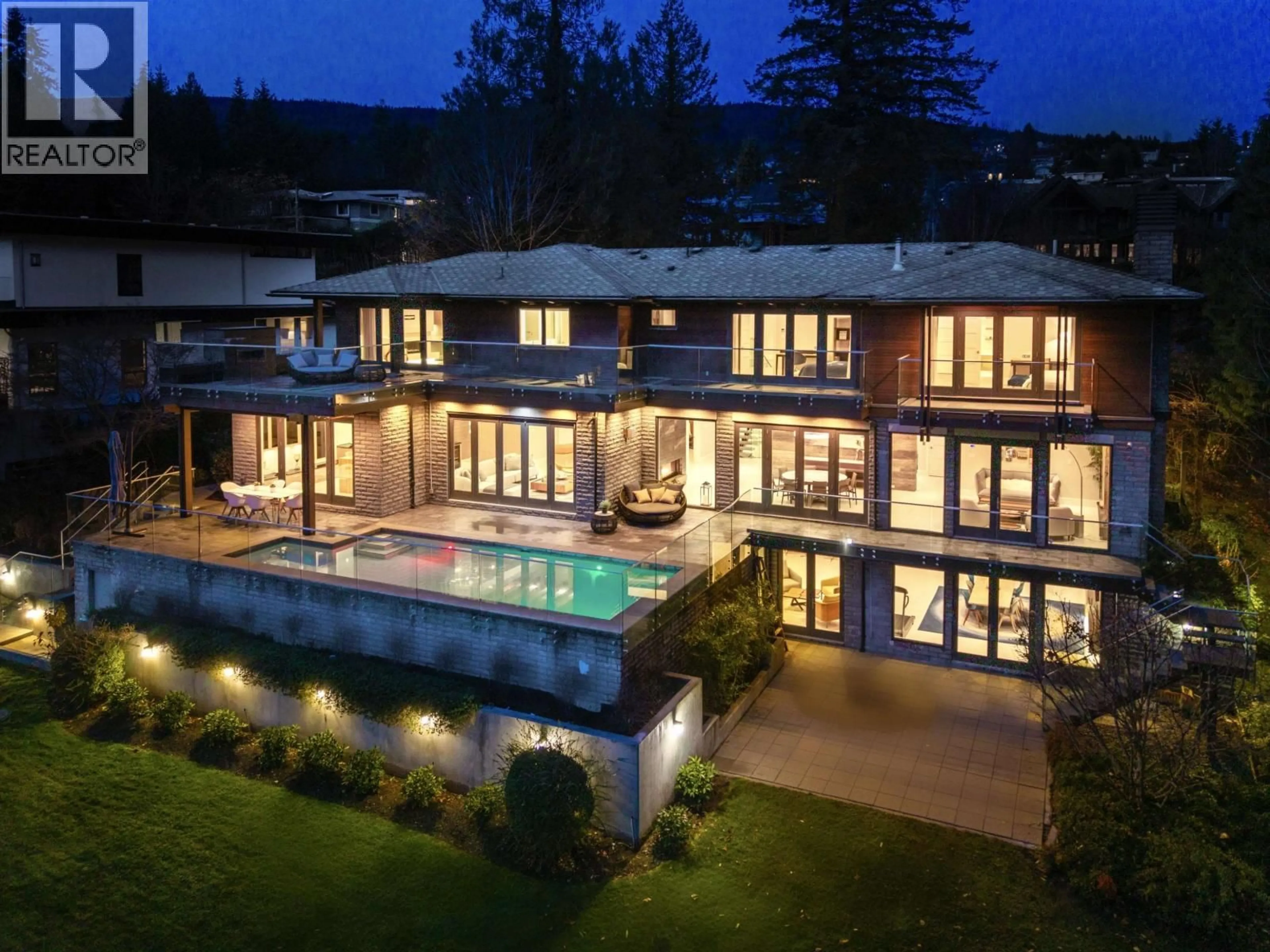 Home with brick exterior material, unknown for 720 PARKSIDE ROAD, West Vancouver British Columbia V7S1P3